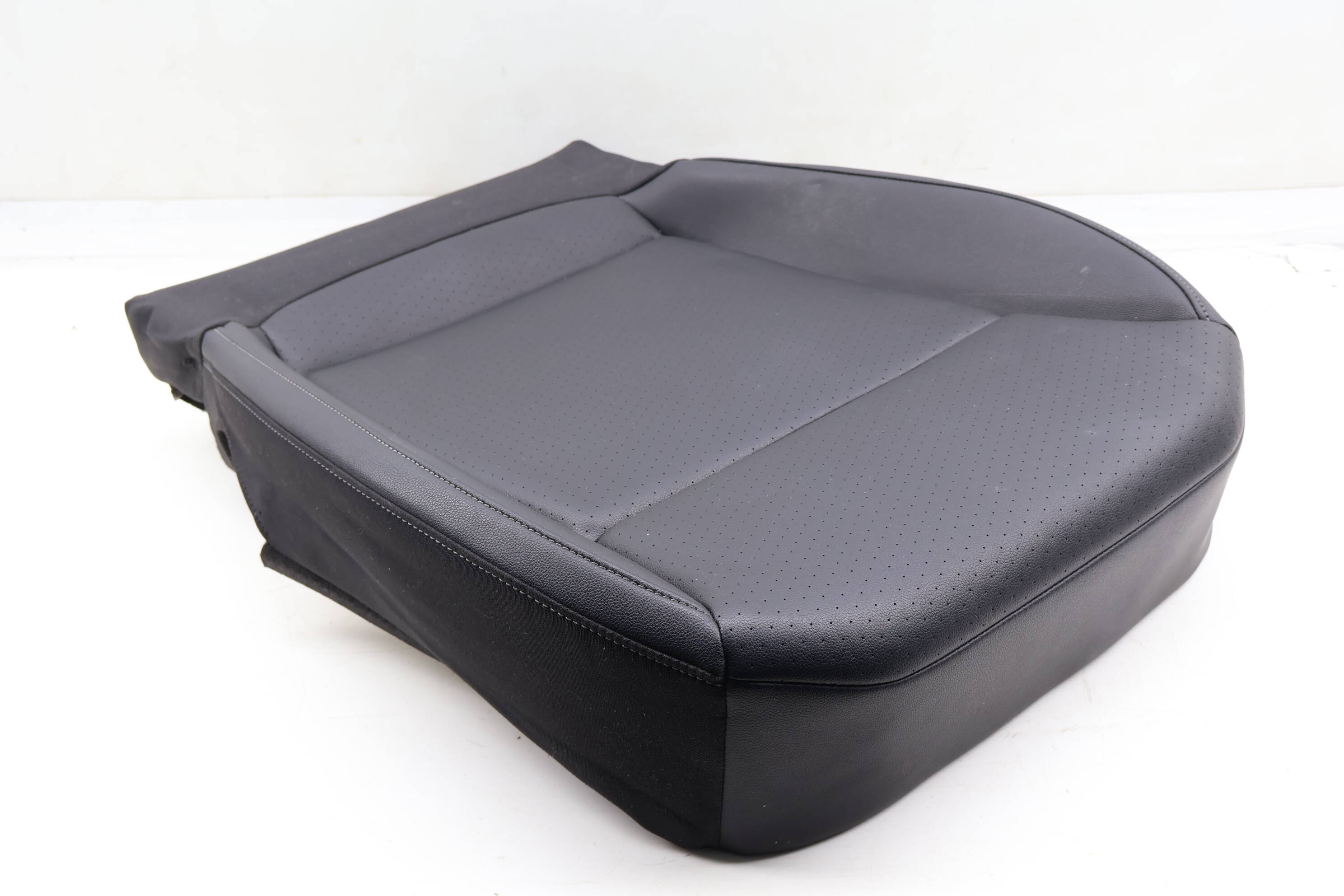 Seat Lower Bottom Cushion 3CN881405E