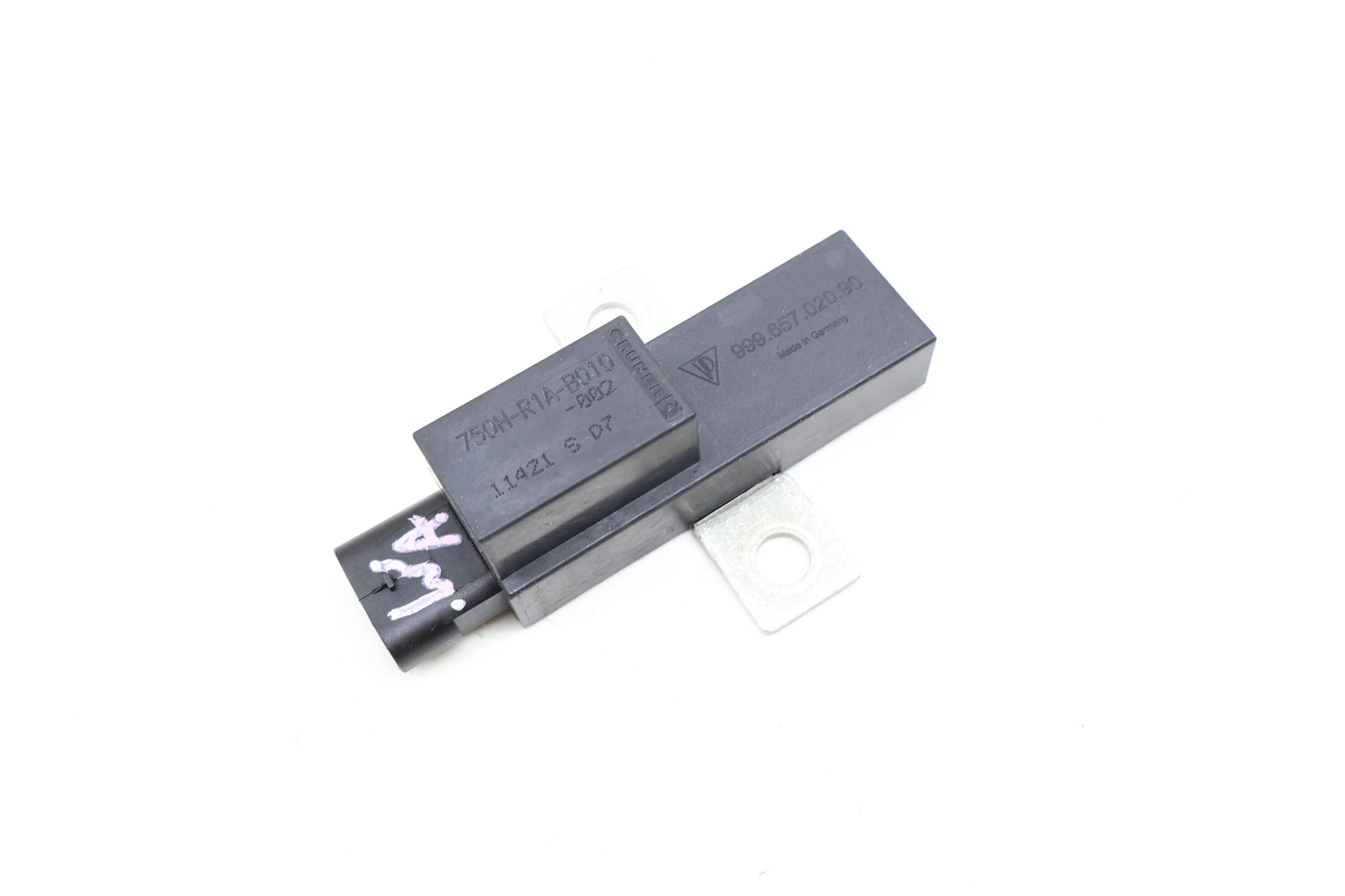 Relay 750H-R1a-B010-002 99965702090