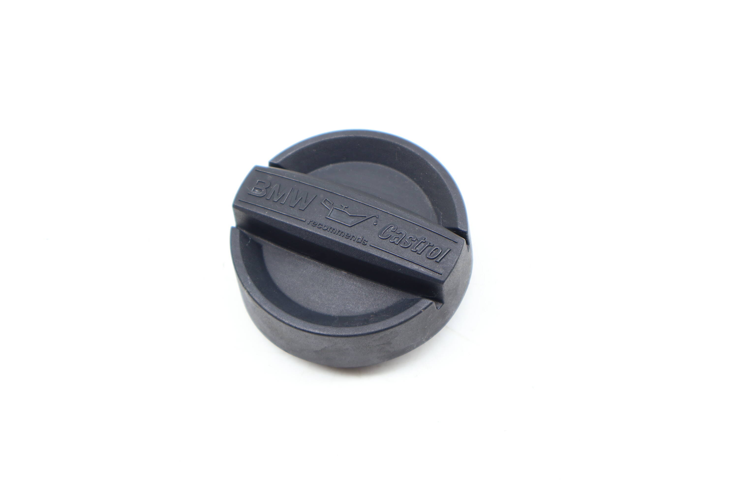 Engine&#x20;Oil&#x20;Cap&#x20;11128507153