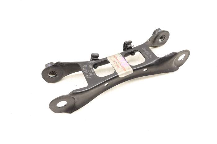 Upper Control Arm / Guide Rod 33306867881 main product photo
