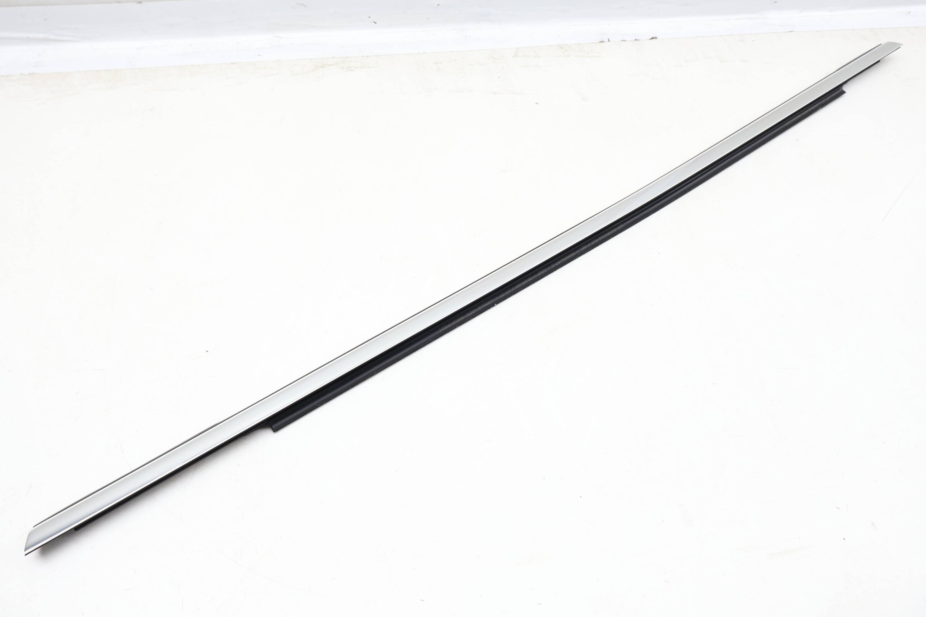 Exterior Door Window Slot / Trim 8W0853764E