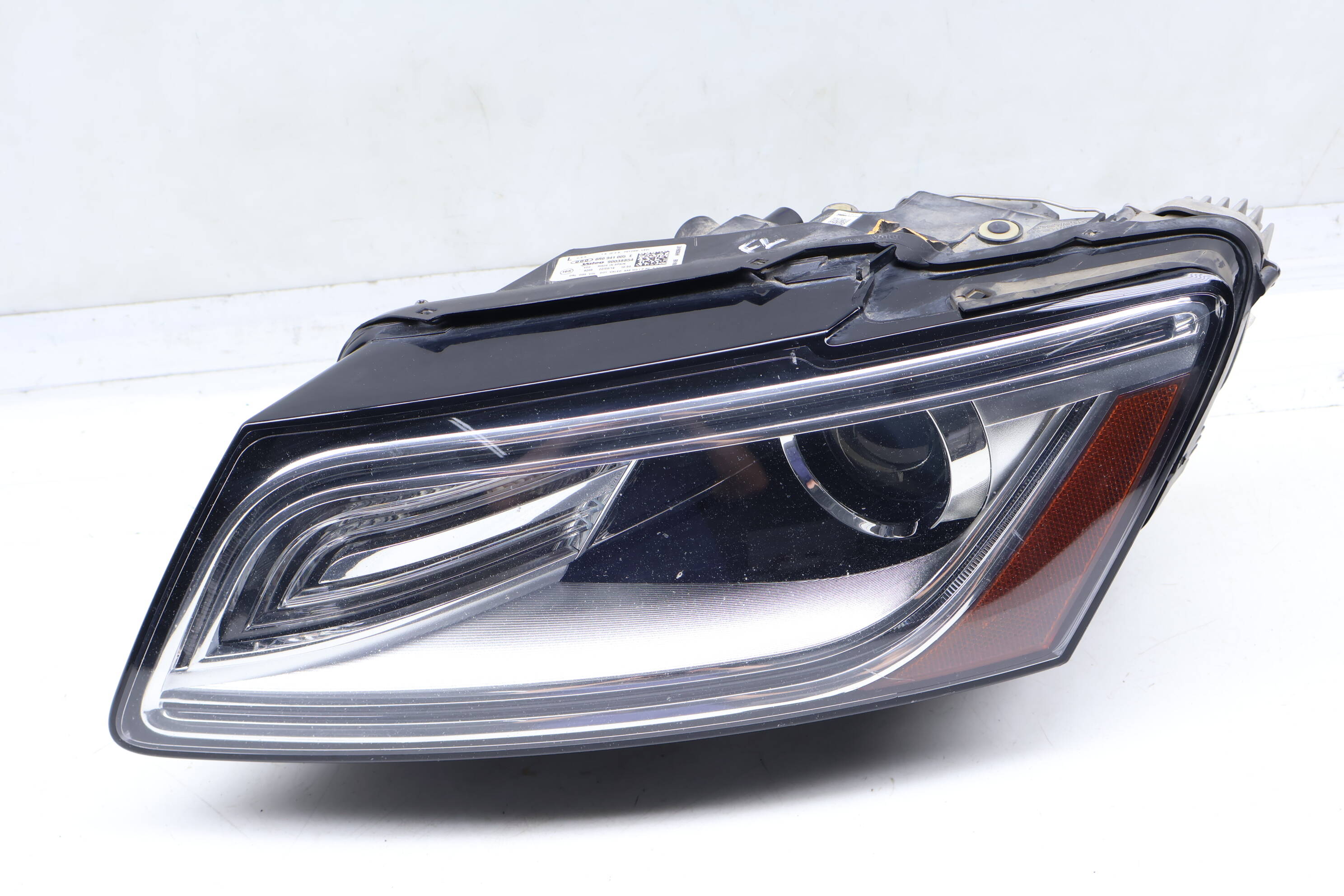 Hid Xenon Headlight / Headlamp Assembly (Complete) 8R0941005E