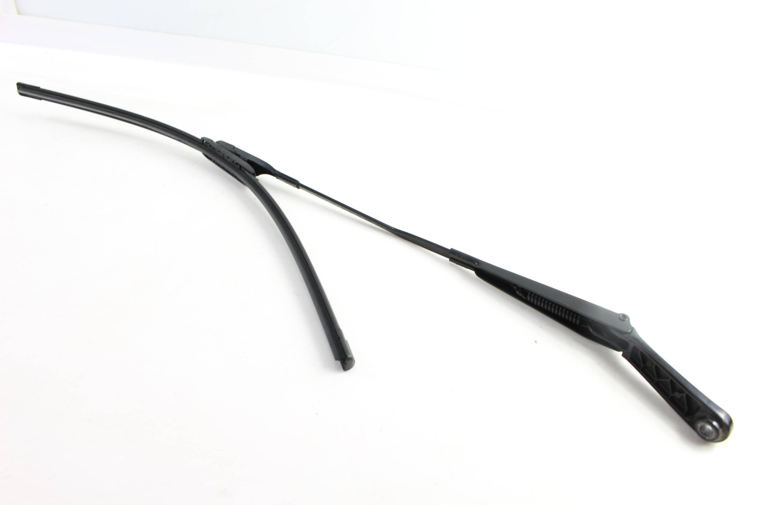 Windshield Wiper Arm 4G1955407C