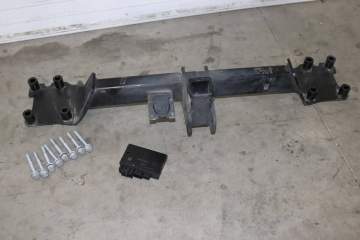 Bumper Reinforcement / Trailer Tow Hitch W/ Module 4M0803881A Bumper Reinforcement / Trailer Tow Hitch W/ Module 4M0803881A