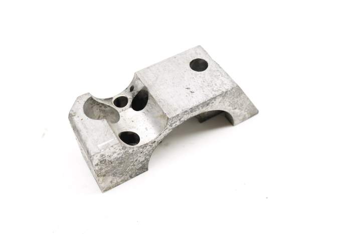 Tdi Engine Cam / Camshaft Bearing Cap (09E) main product photo