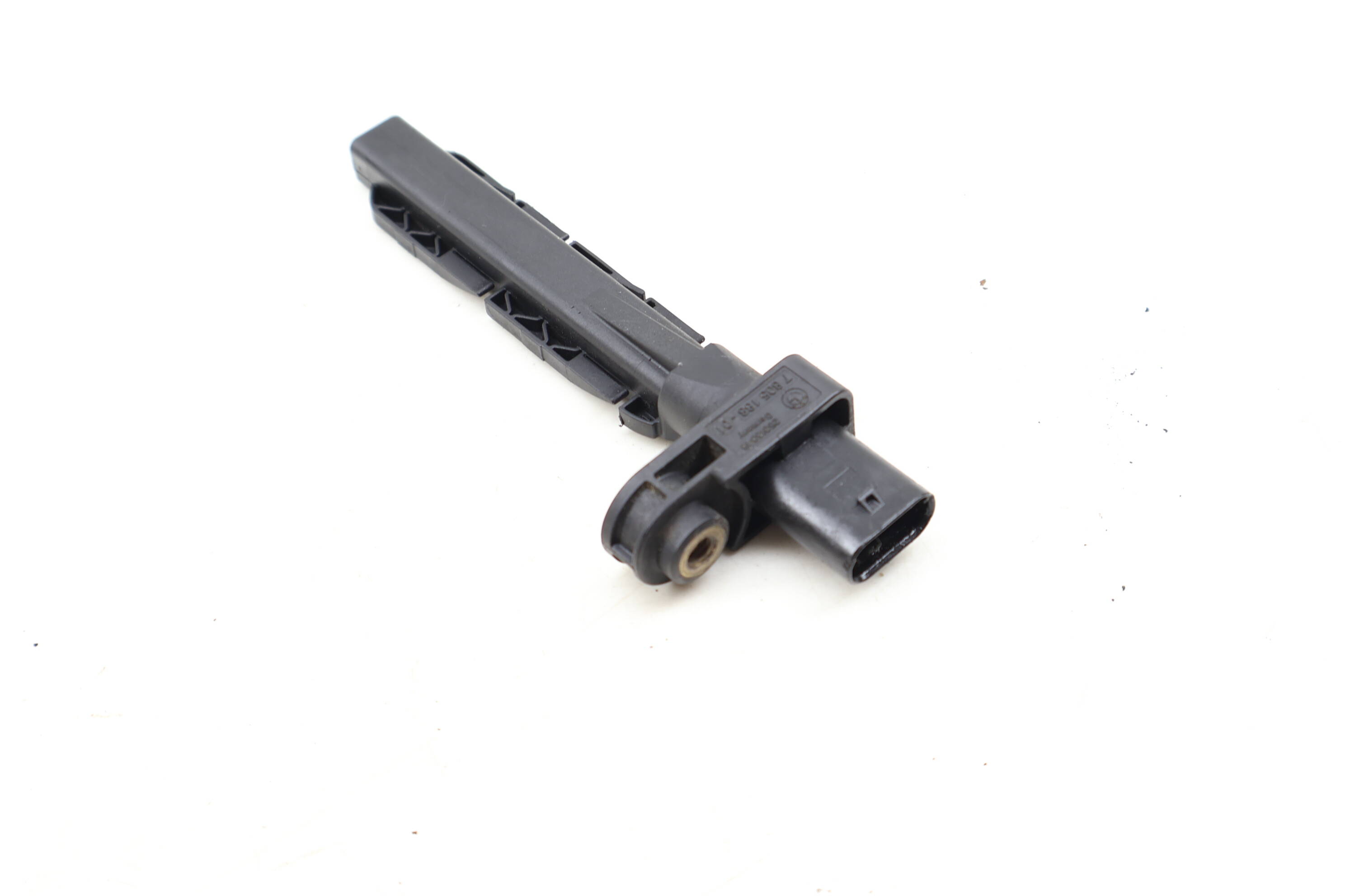 Engine Rpm / Crankshaft Speed Sensor 13627805188