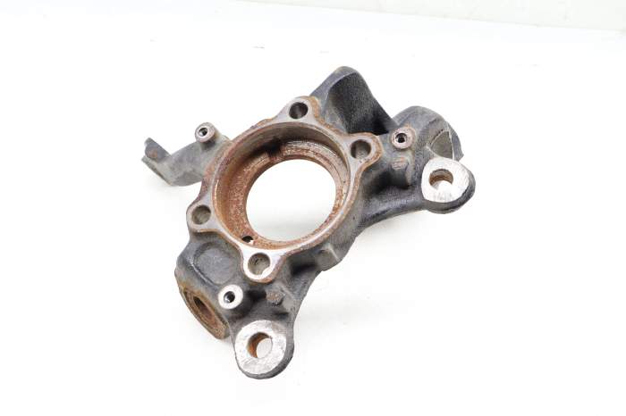 Spindle Knuckle / Wheel Bearing Housing 561407256 main product photo