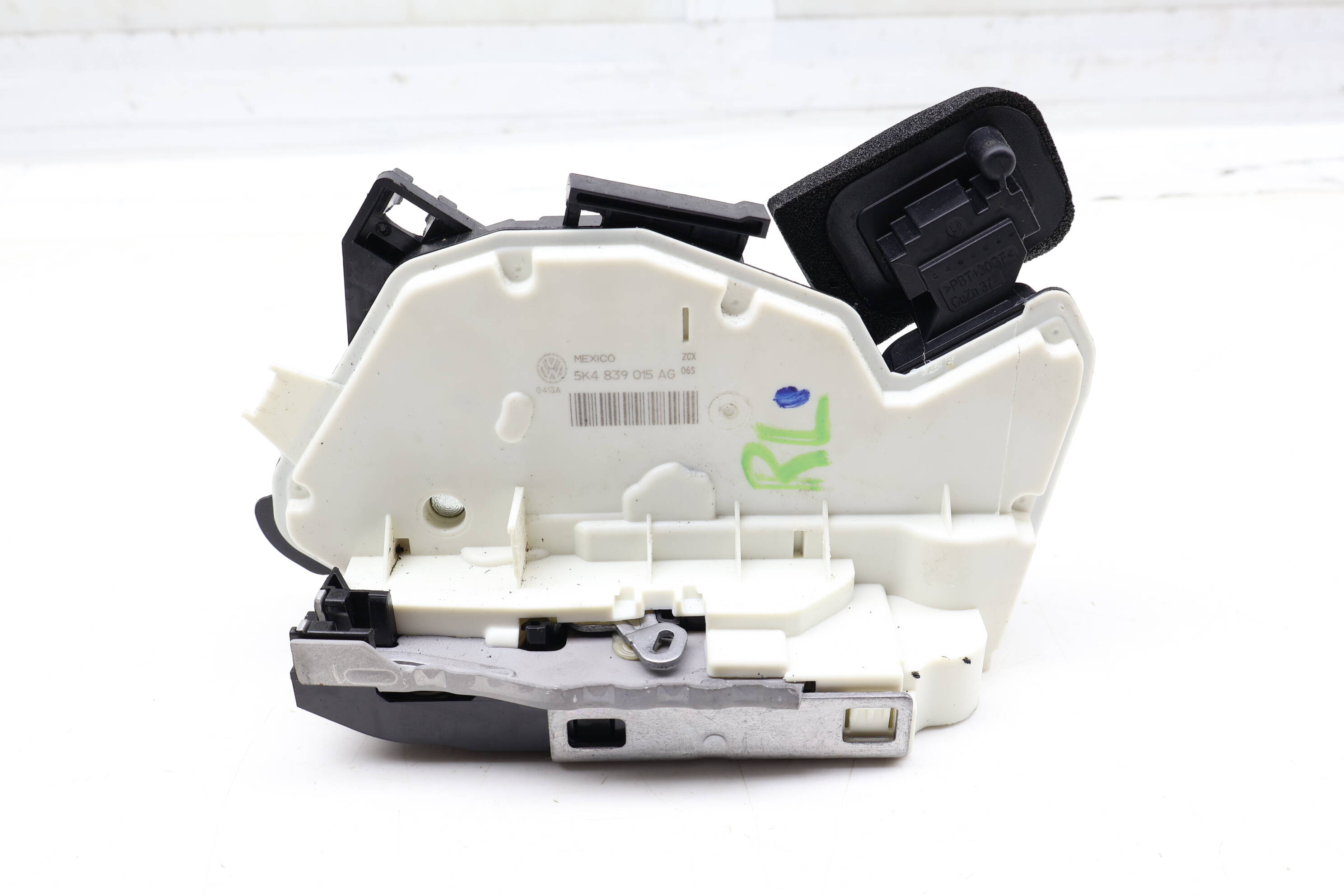 Door Latch / Lock Actuator 5K4839015AG