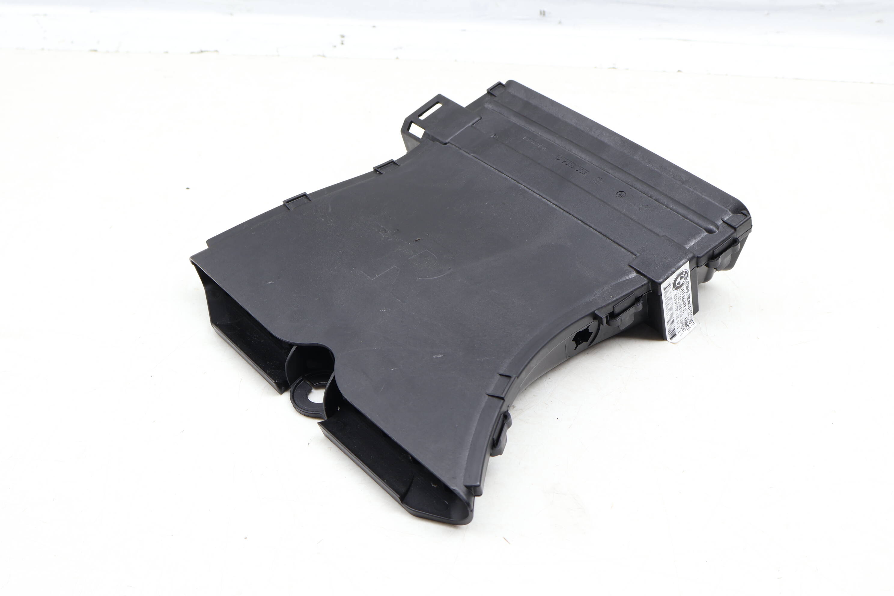 Auxiliary Heater / Air Vent Duct 64116954488