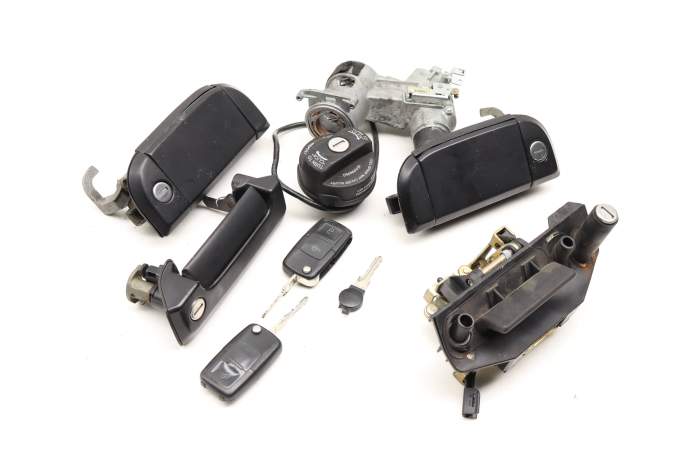 Ignition Lock Switch / Cylinder Set W/ Key 7D0905855A main product photo