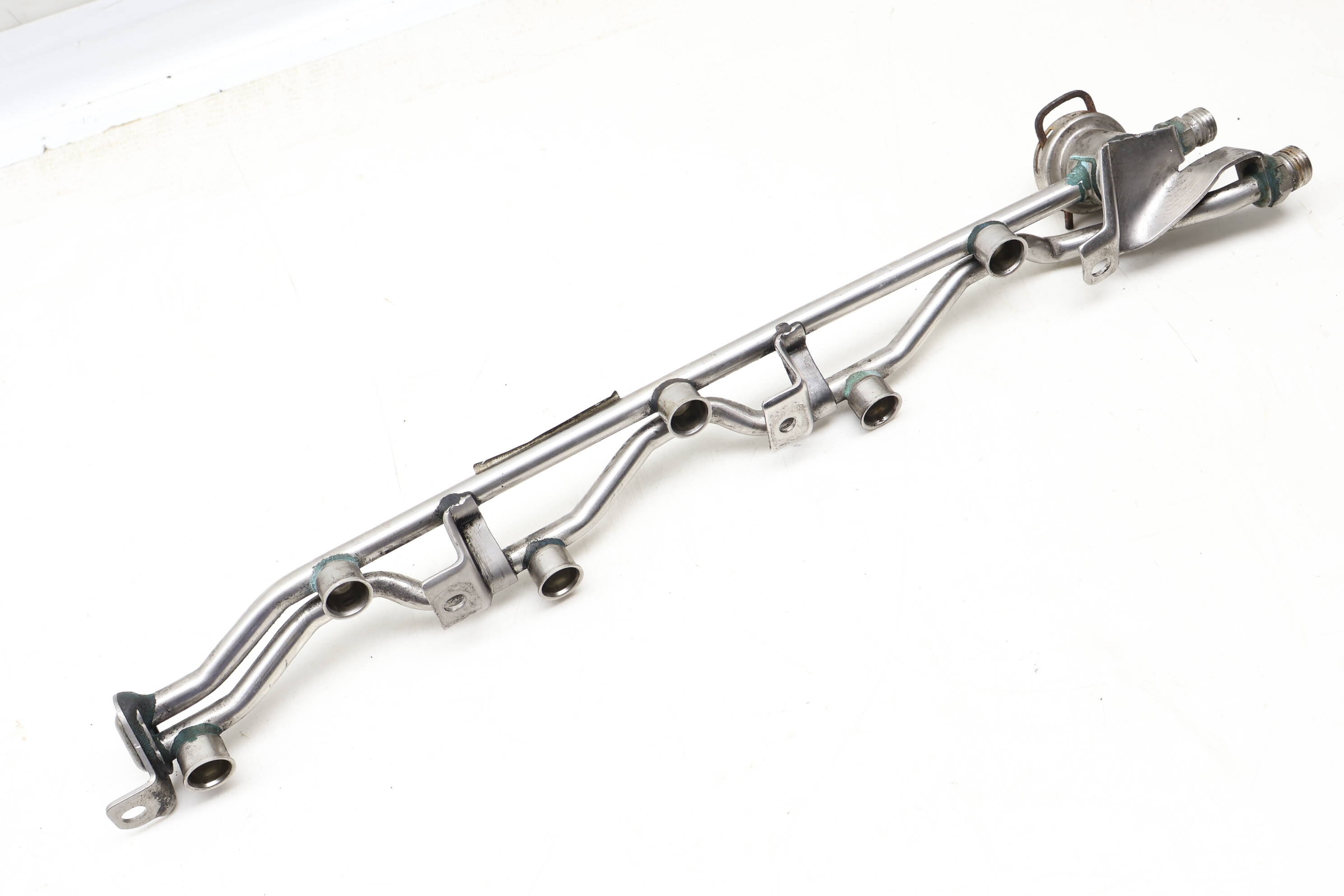 Fuel Rail 022133315C