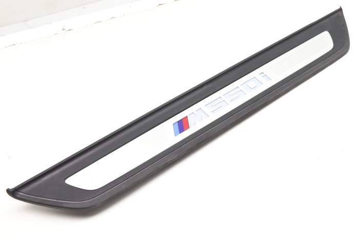Door Sill Plate / Scuff Panel (M550i) 51478072378 main product photo