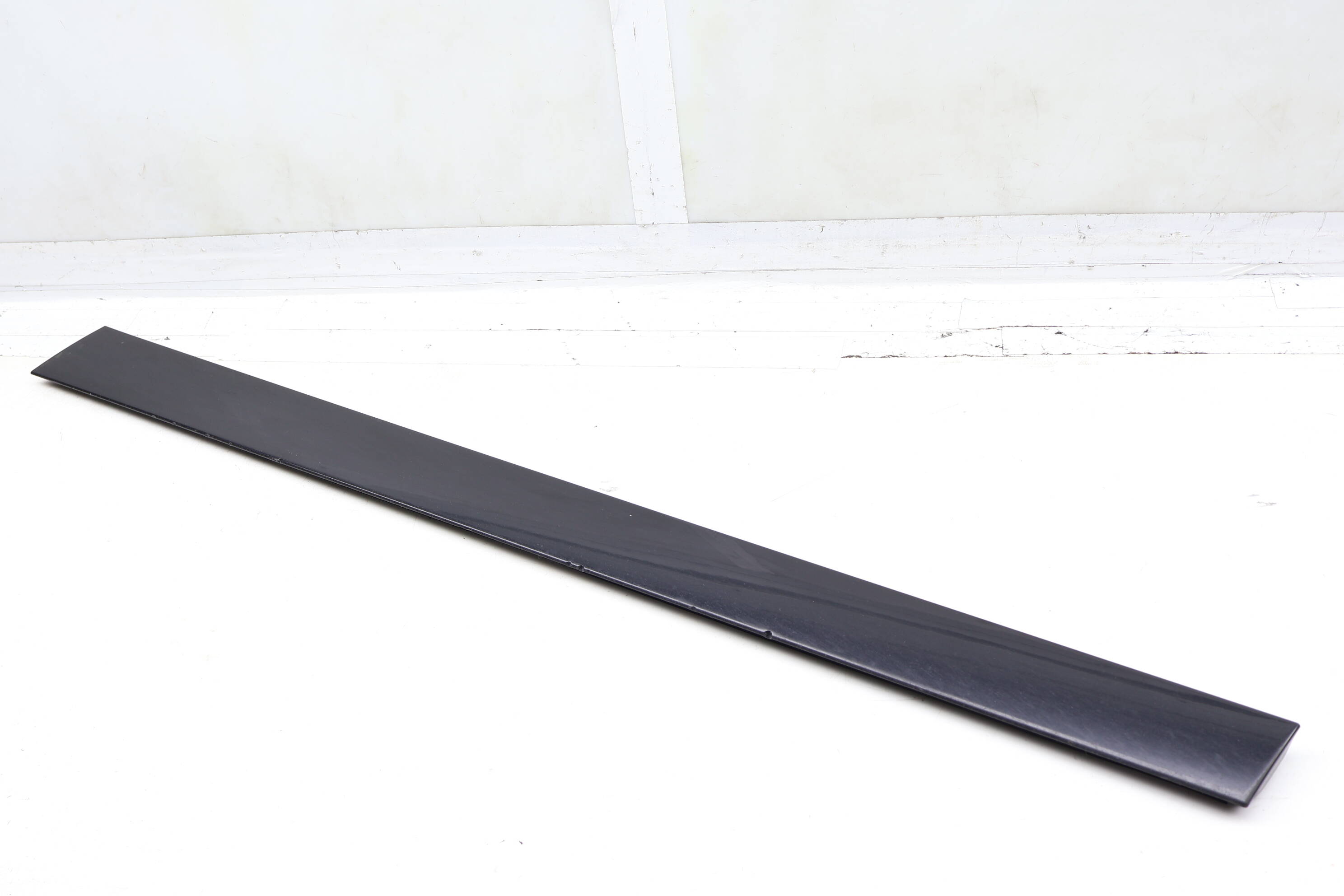 Lower Door Molding / Trim 4F0853960K