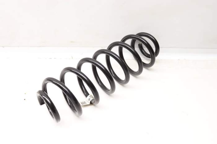 Coil Spring 561511115 main product photo