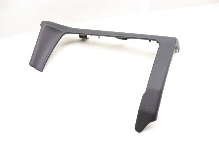Dash / Glove Box Trim Panel 95B858122F main product photo