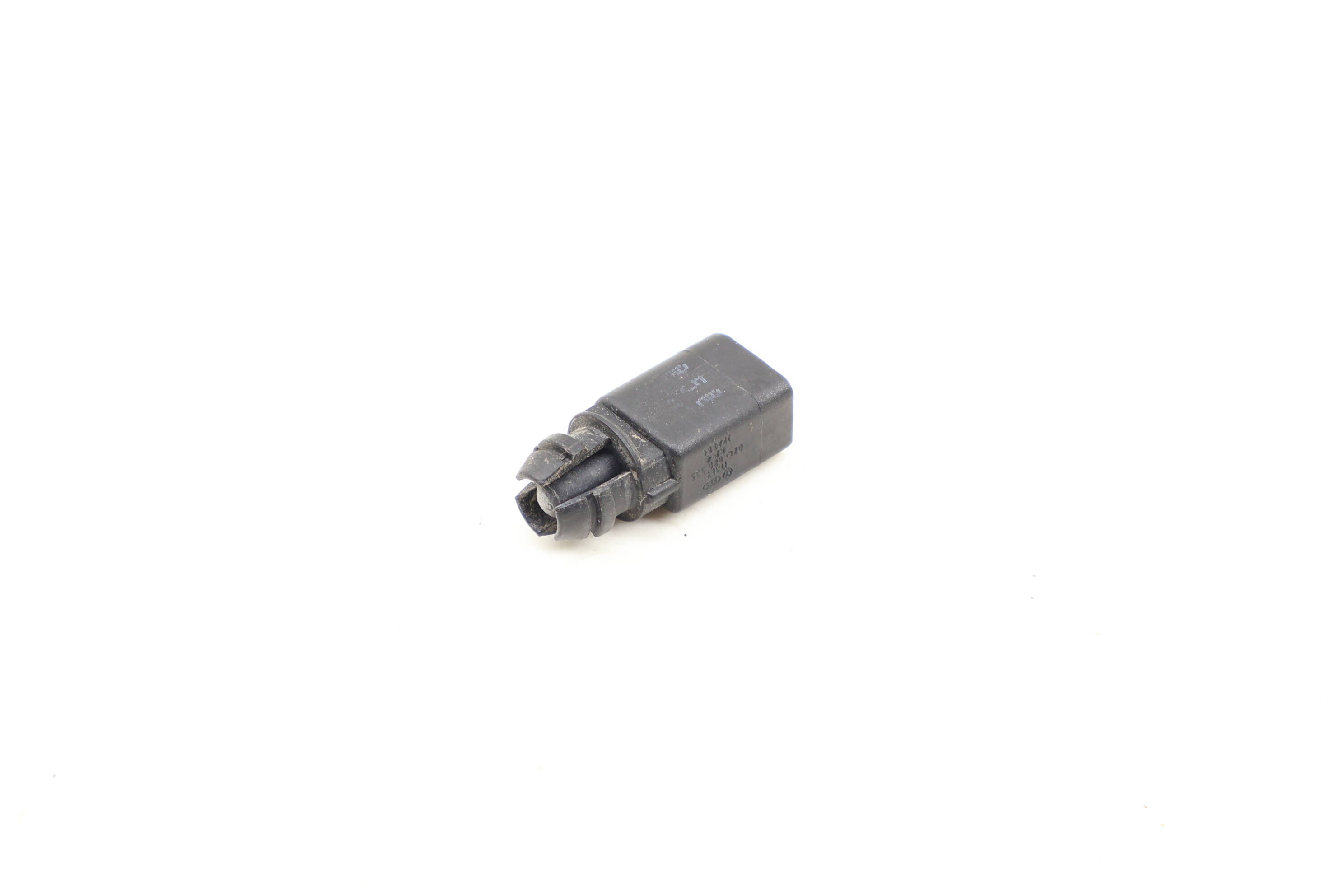 Outside Ambient Air Temperature Sensor 8Z0820535