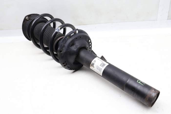 Strut / Shock Absorber 3QF413031T main product photo