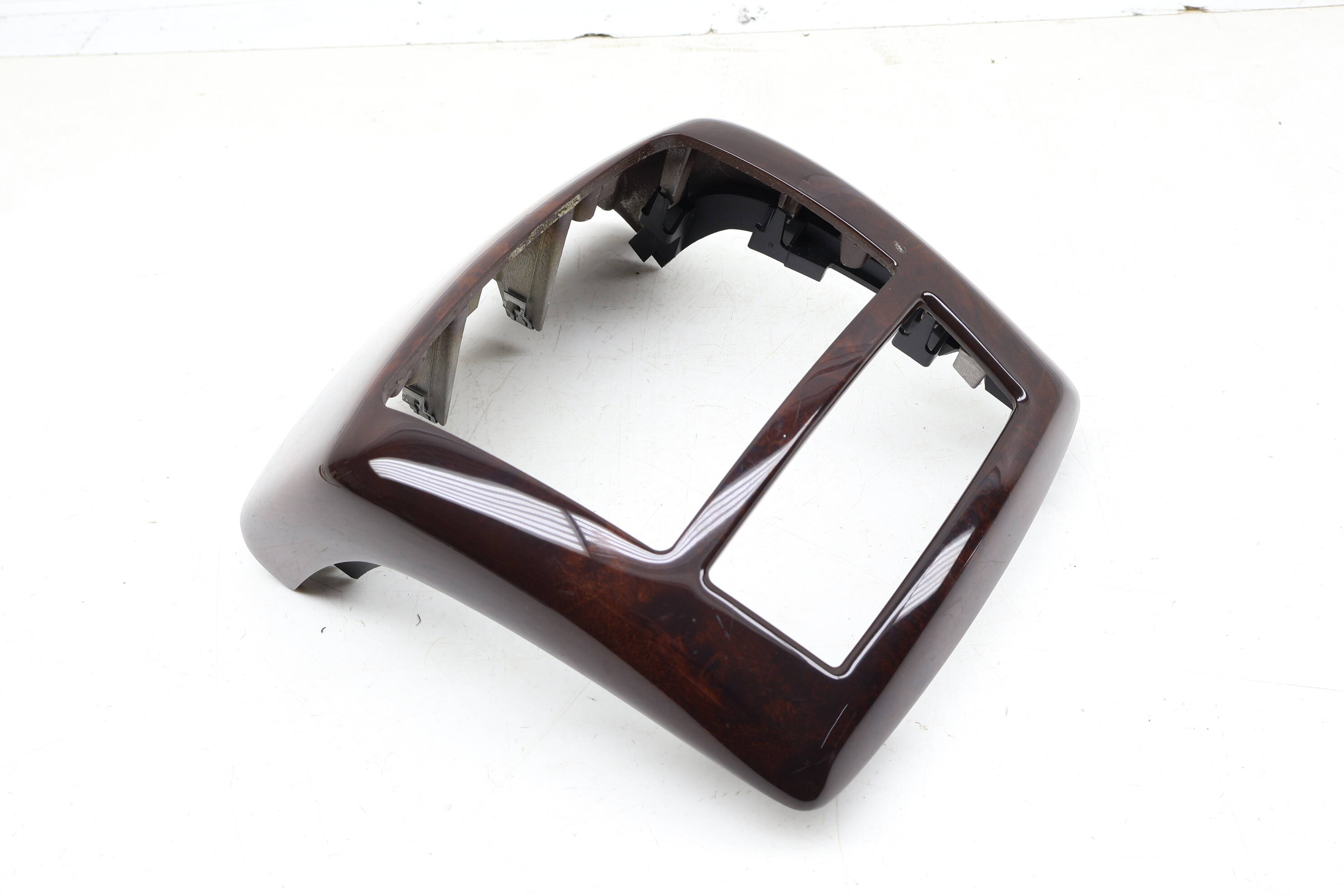 Center Console Trim / Bezel 2216801639