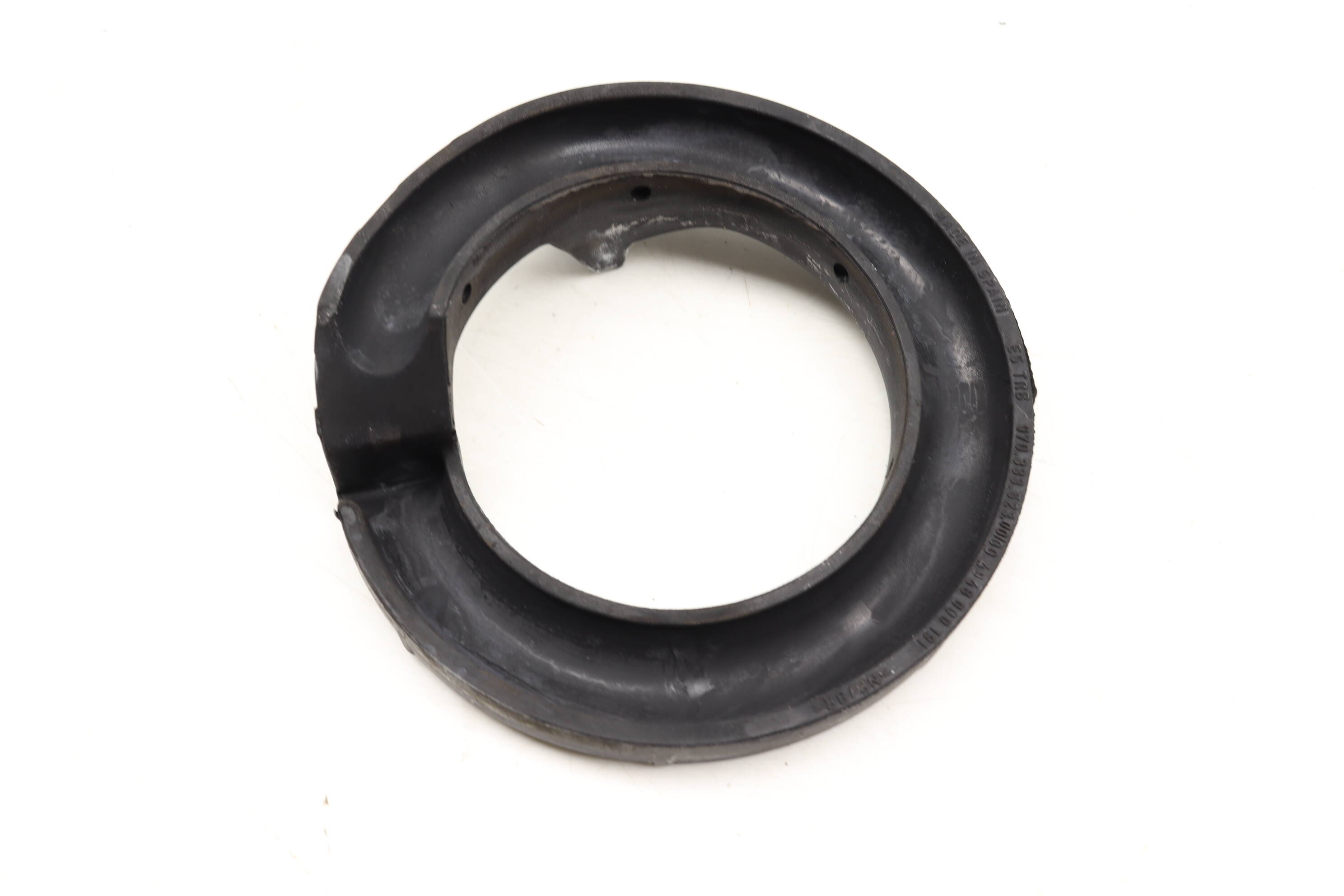 Spring&#x20;Pad&#x20;&#x2F;&#x20;Mount&#x20;97033352300