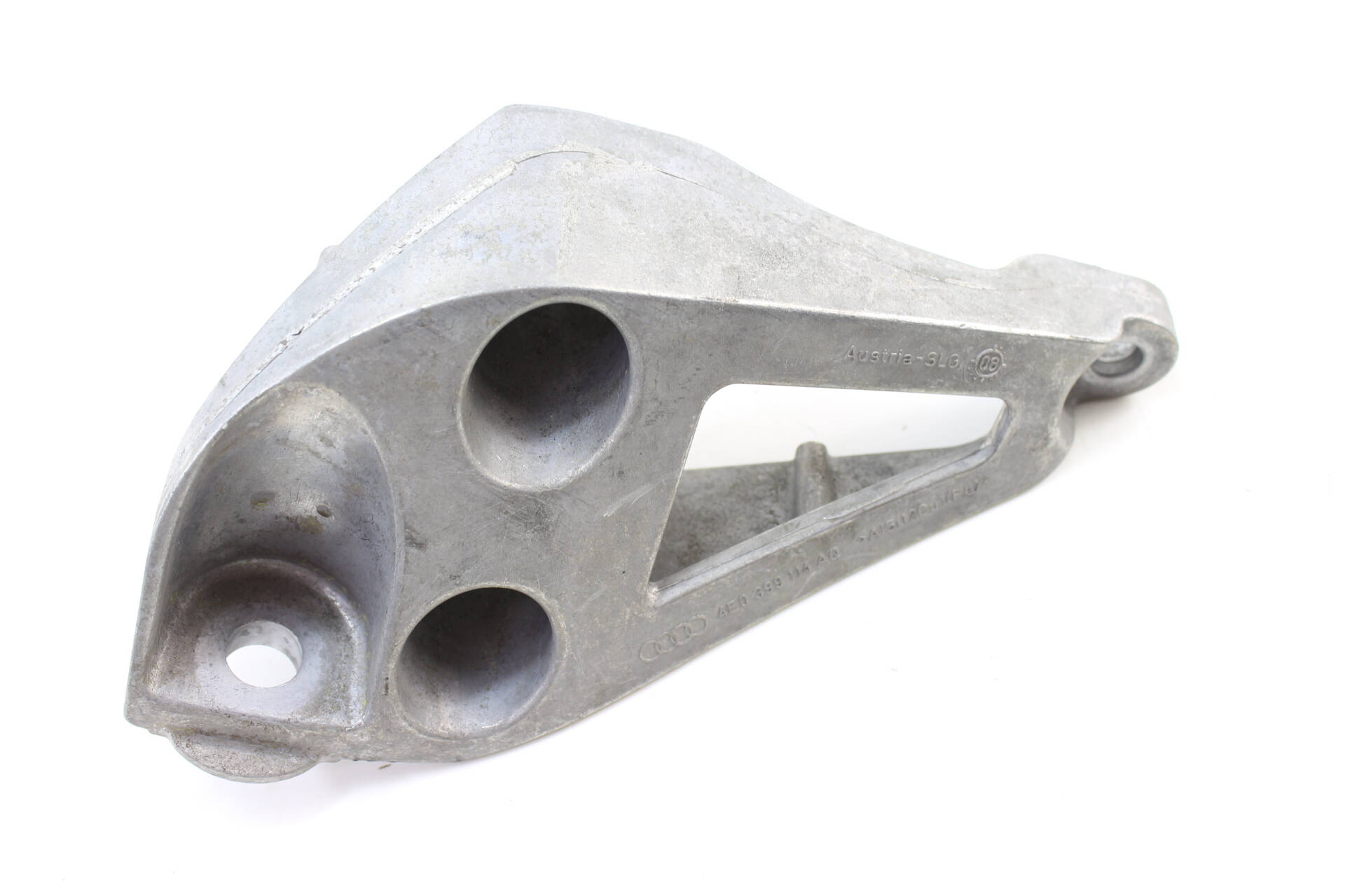 Transmission Mount Bracket 4E0399114AQ