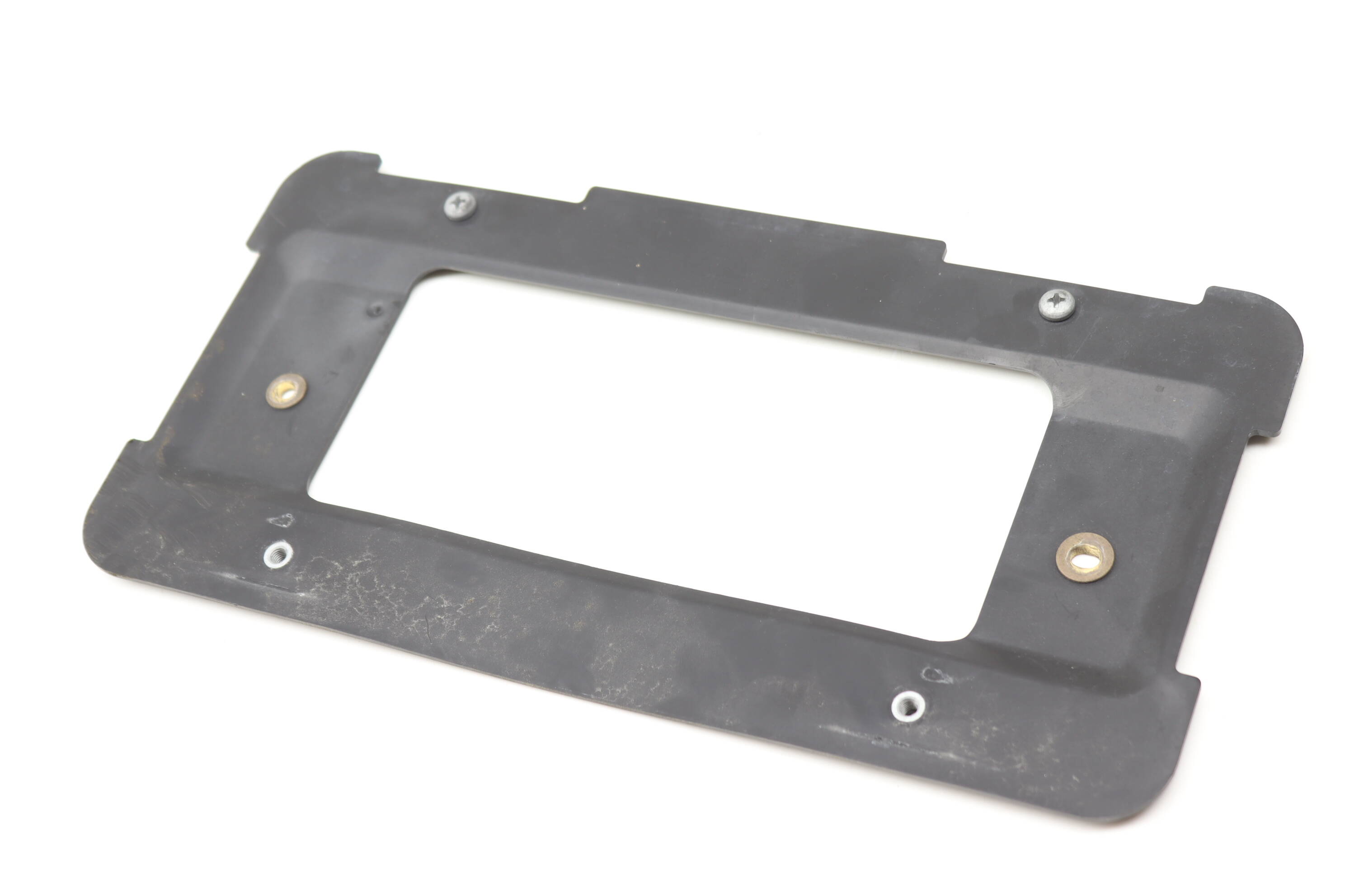 License&#x20;Plate&#x20;Mount&#x20;&#x2F;&#x20;Bracket&#x20;51137160607