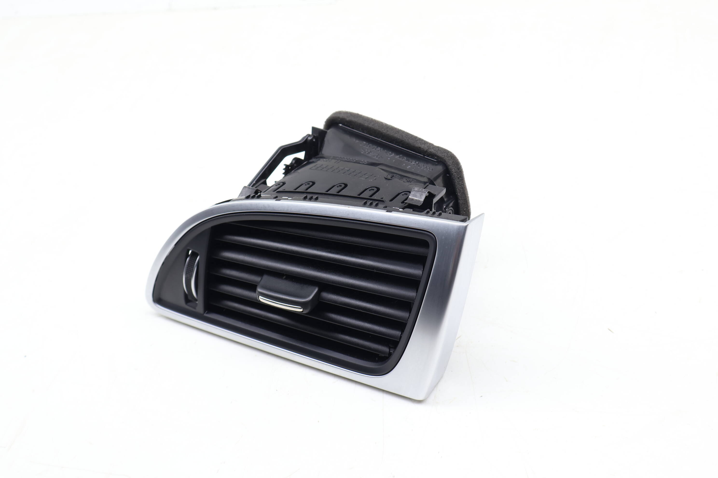 Dash Air Vent 4G1820902