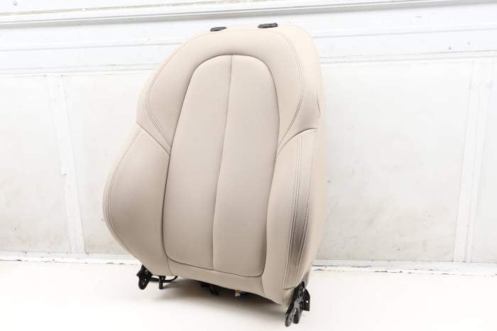 Upper Sport Seat Backrest Cushion Assembly 52107496021 main product photo