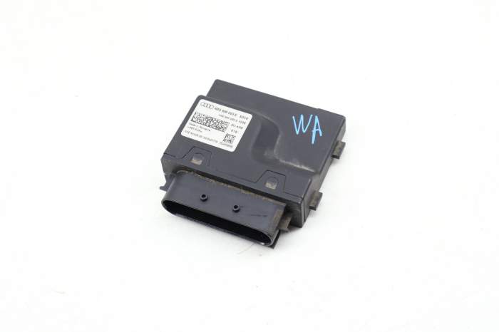 Fuel Pump Delivery Control Module 4M0906093E main product photo