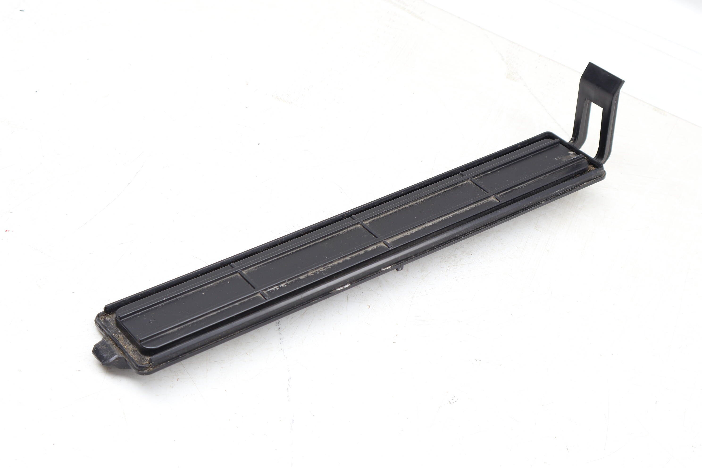 Cabin Air Filter Cover 4H0819422A