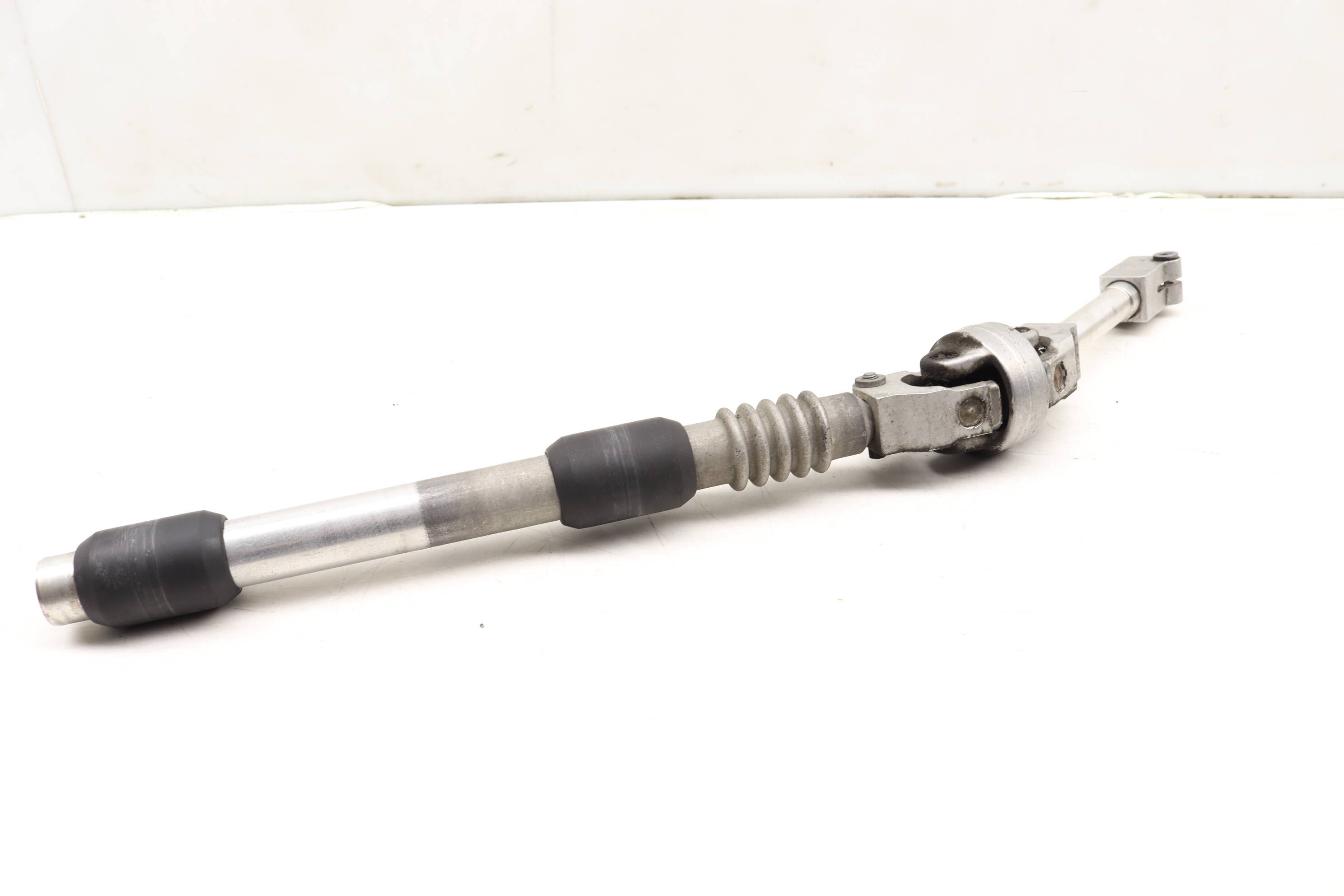 BMW Lower Steering Shaft Joint (X5) 32306756962