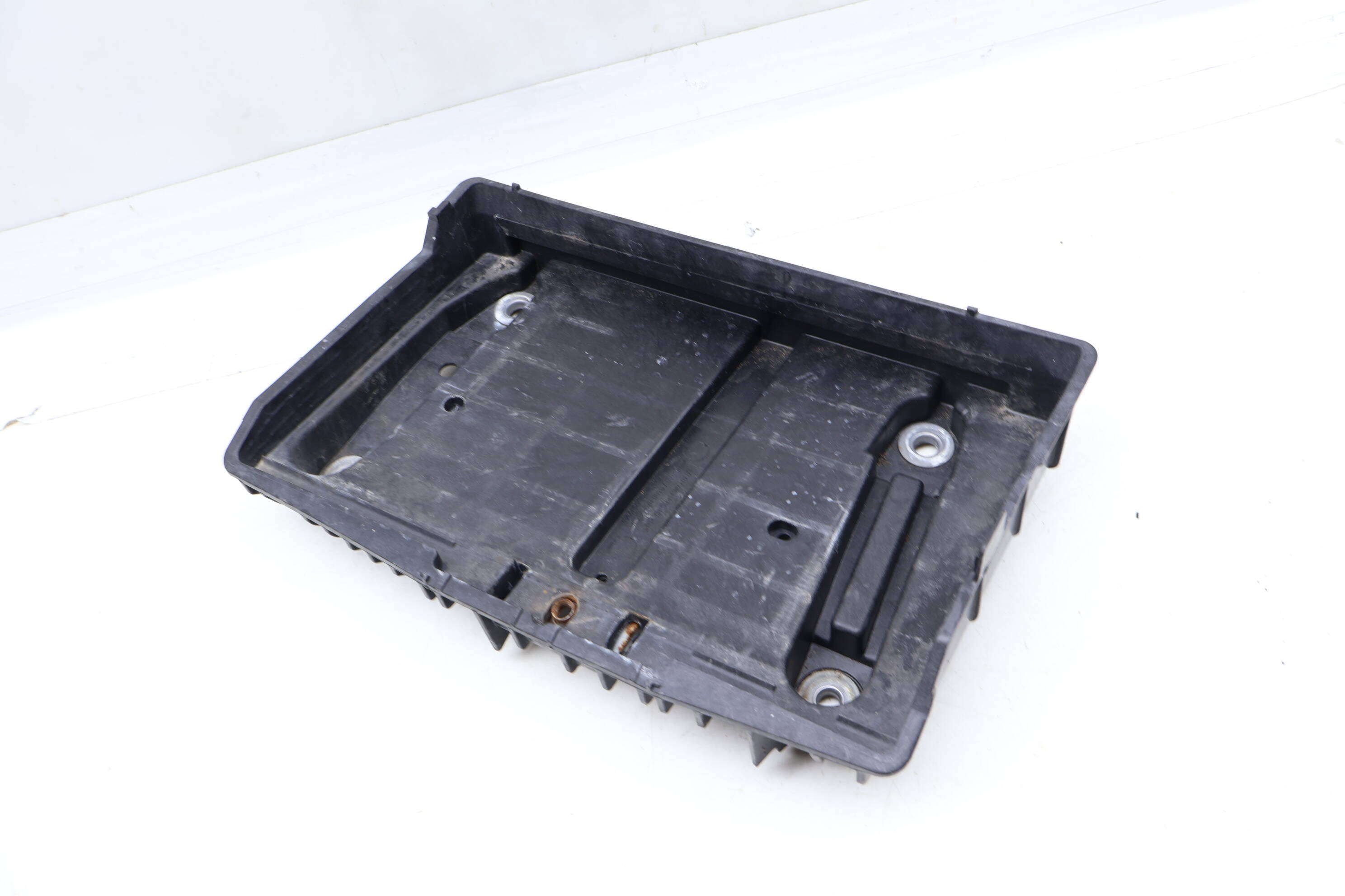 Battery Tray 2056200018
