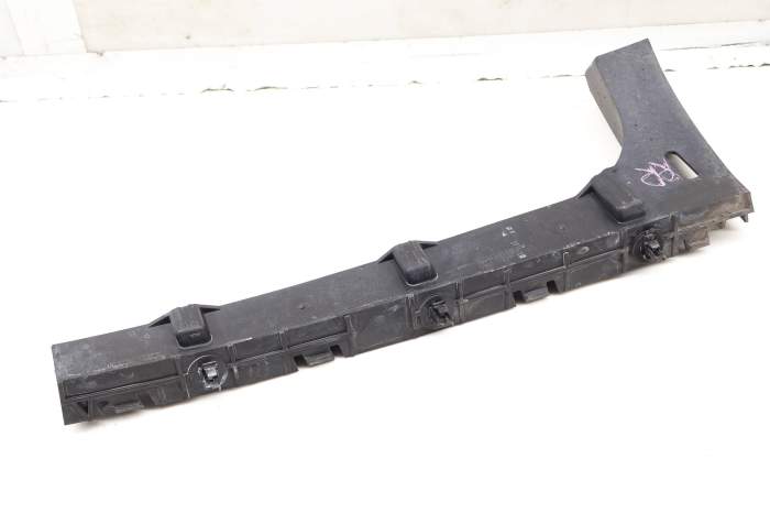 Outer Bumper Bracket / Guide 4H0807454D main product photo