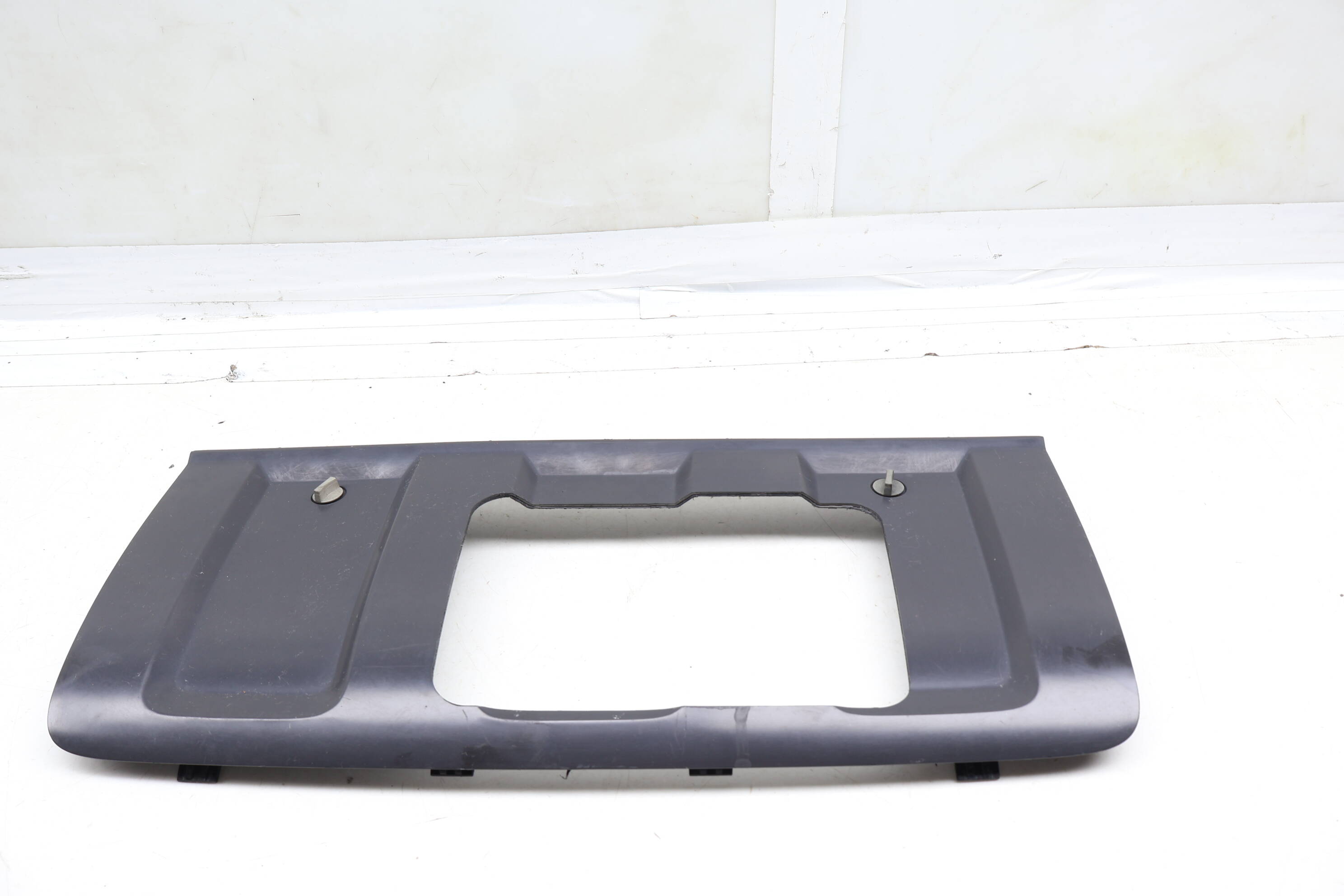 Trailer / Tow Hitch Cover 4L0807819H