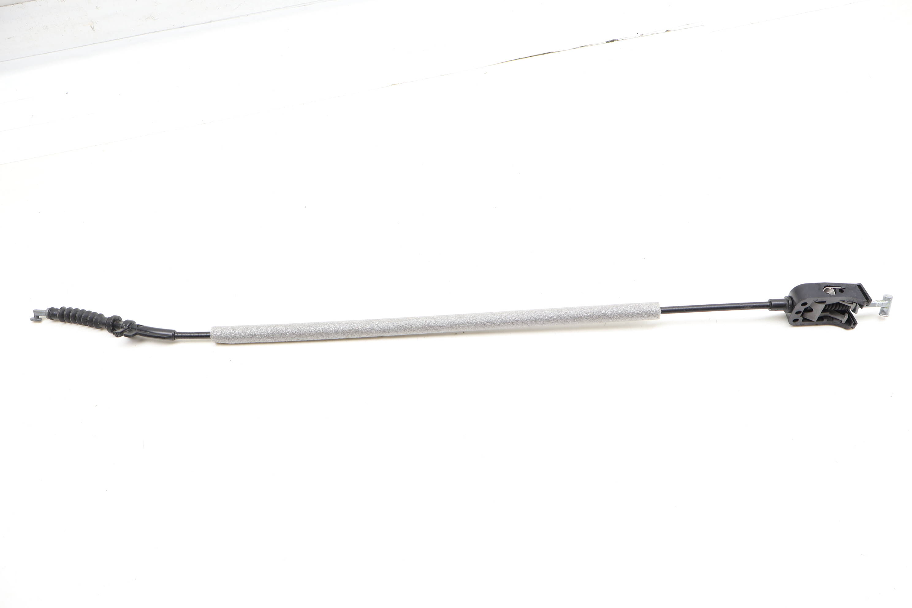 Exterior Door Handle Release / Bowden Cable 5N0837017E