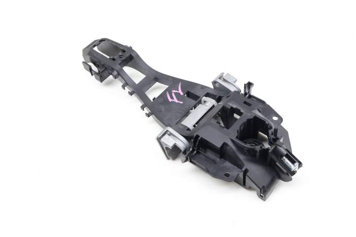Exterior Door Handle Bracket BJ32224N03 main product photo