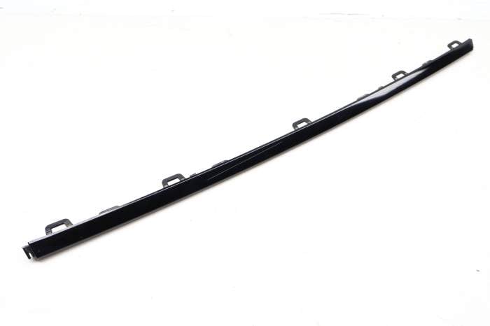 Center Bumper Molding / Trim 8W6853551D main product photo