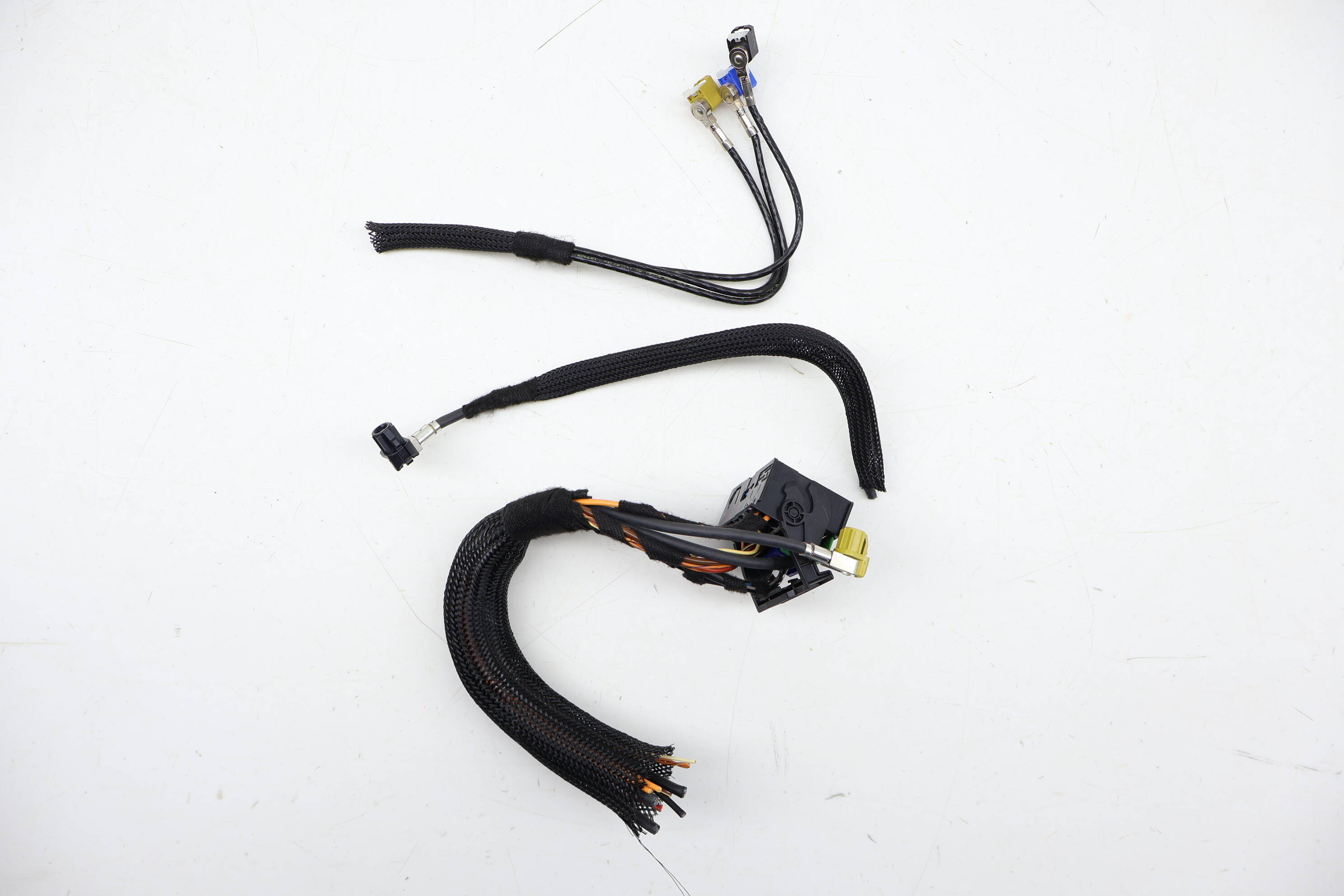 Radio / Stereo / Navigation Unit Wiring Connector / Pigtail
