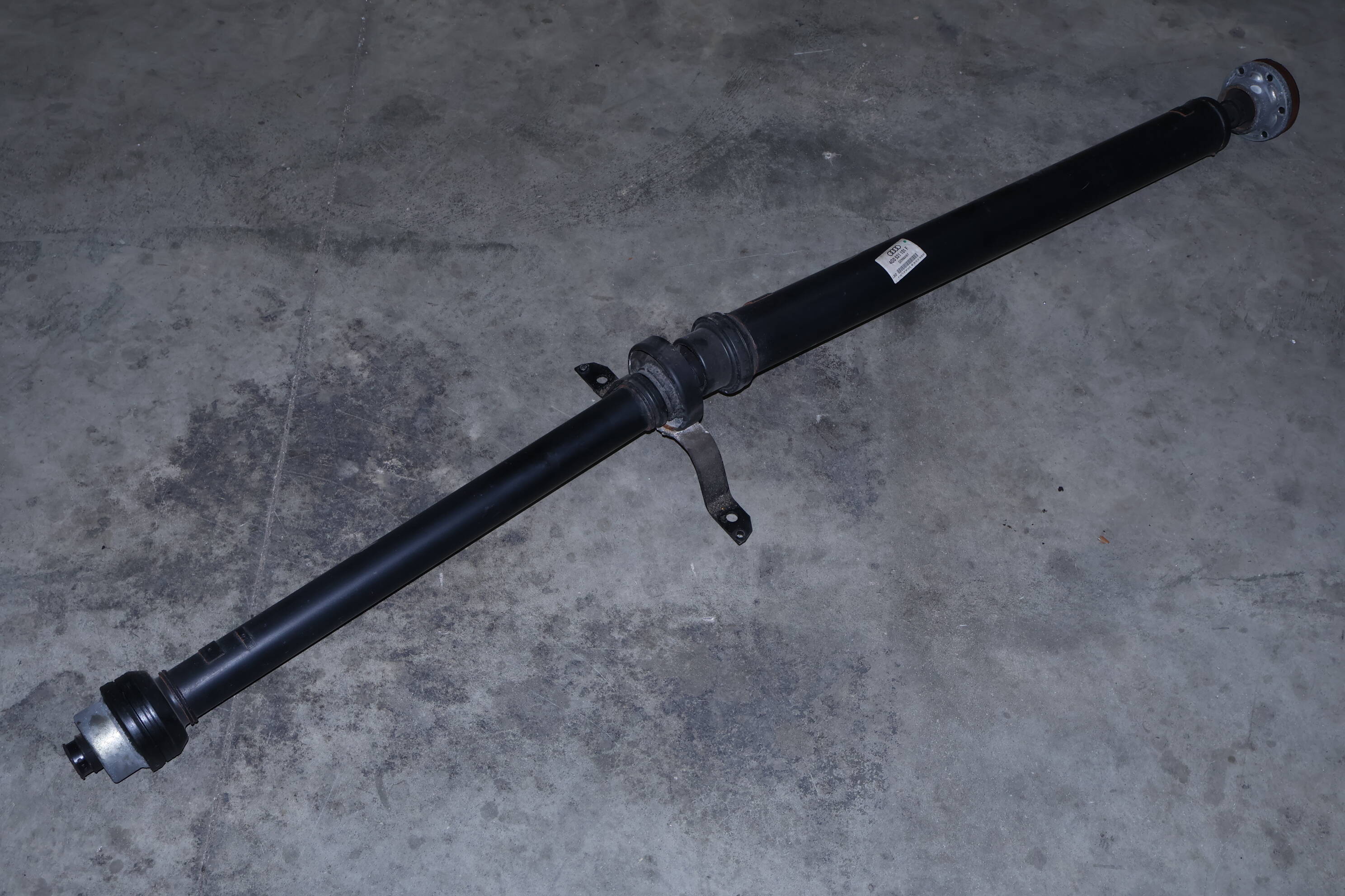 Driveshaft / Propeller Shaft 4G0521101F