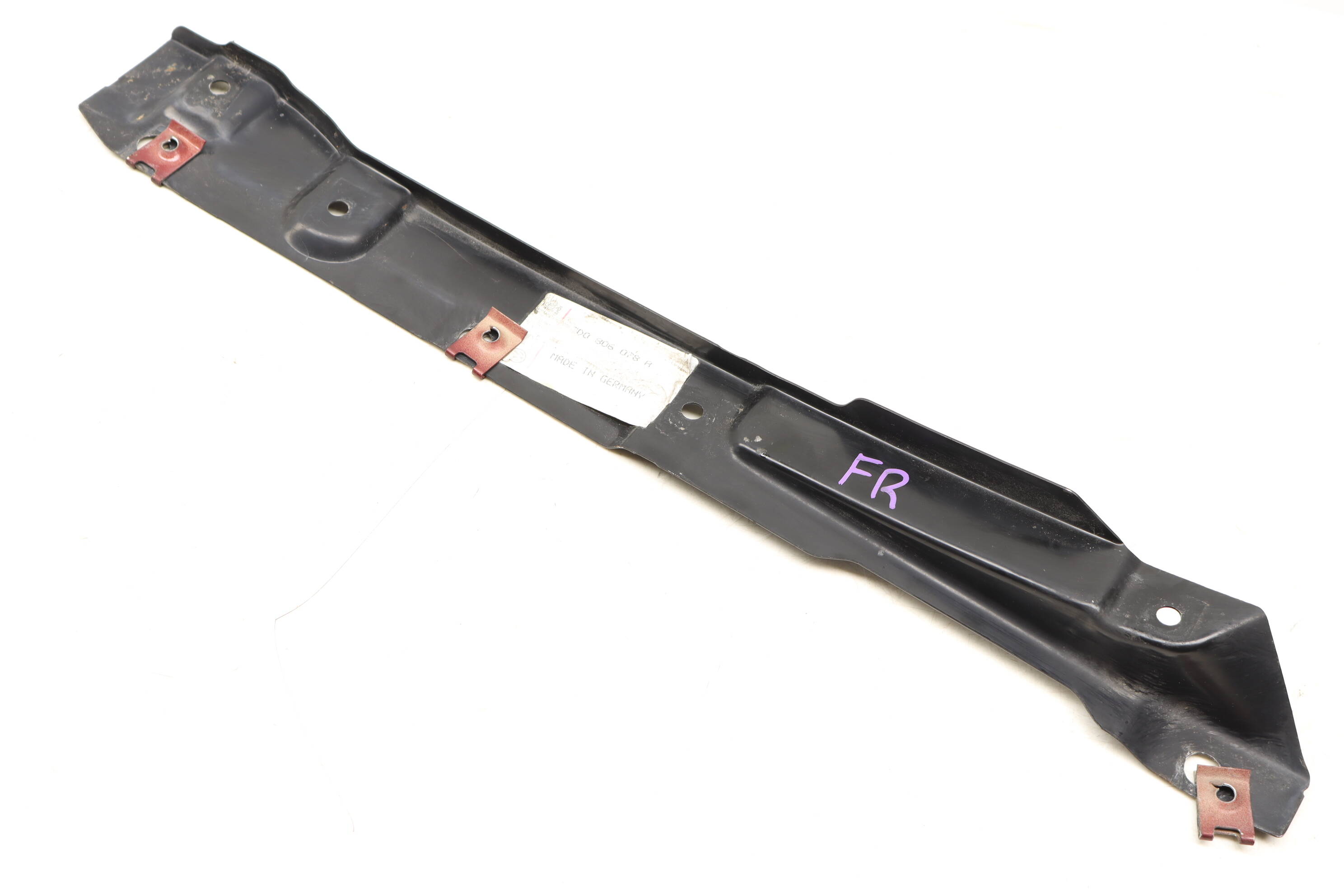 Fender Mount / Bracket 7D0806078A