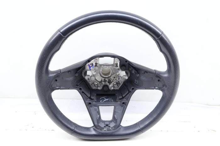 3-Spoke Leather Sport Steering Wheel 2GJ419089Q main product photo