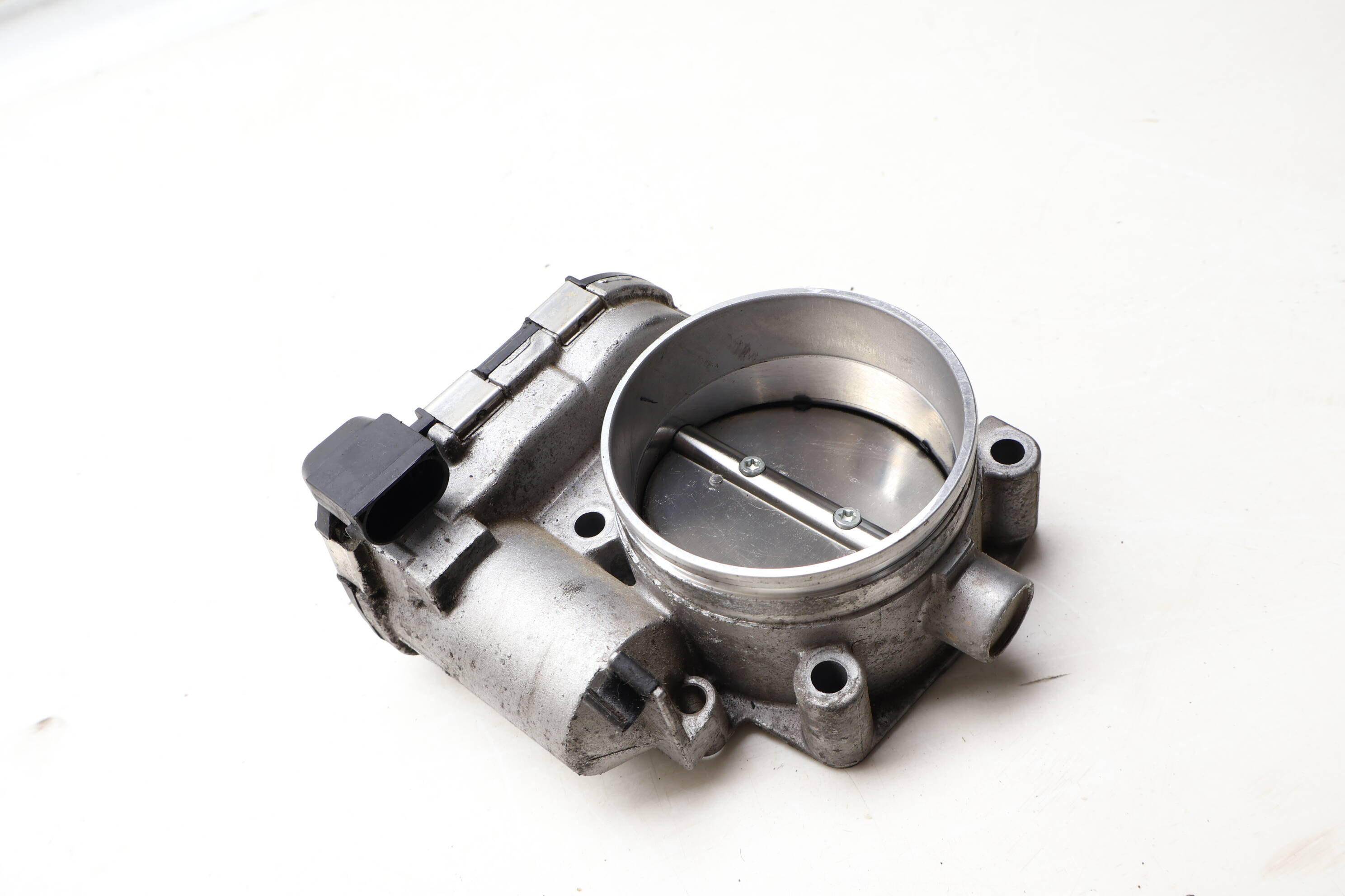 Throttle Body 022133062AJ
