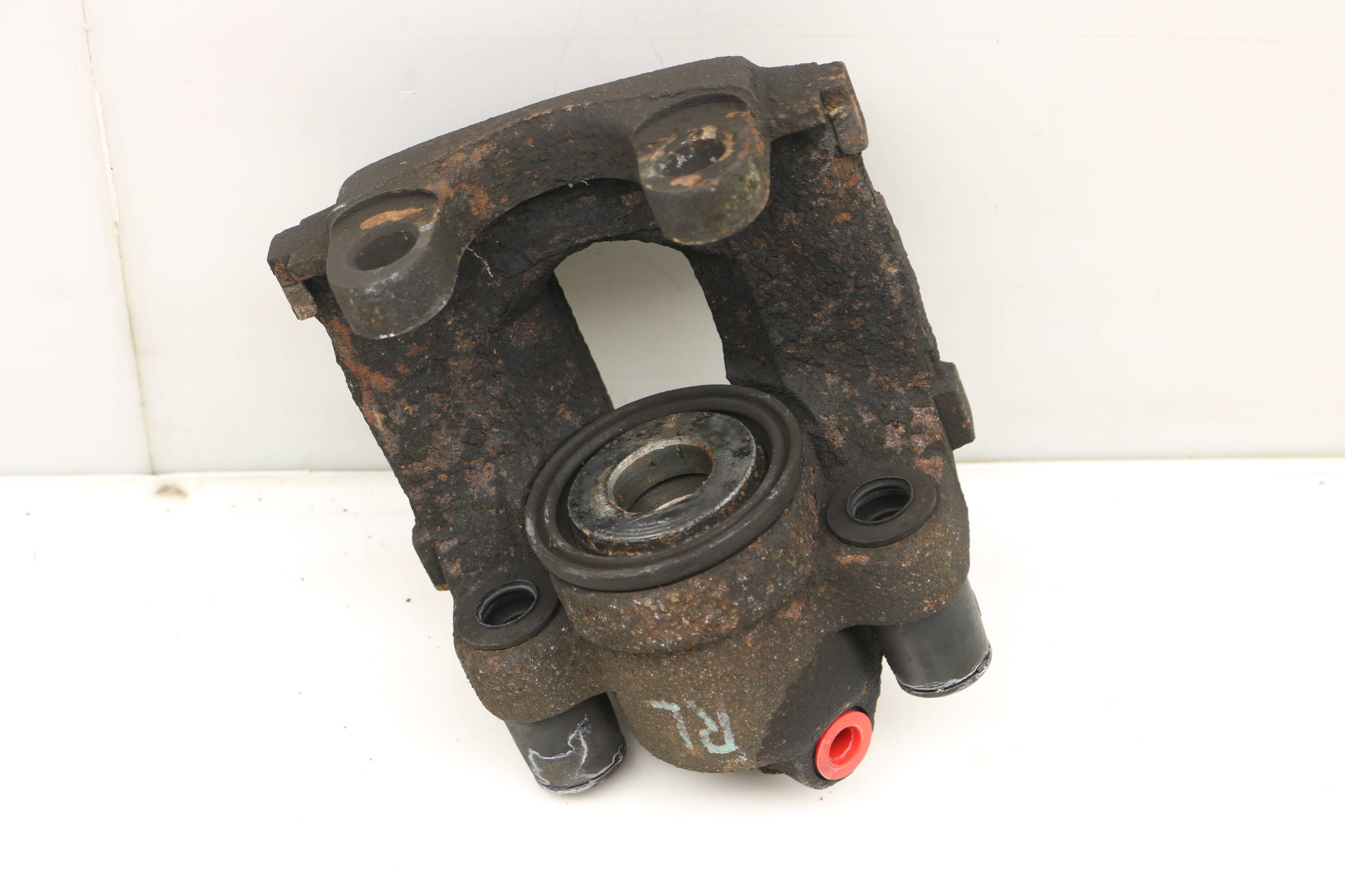 BMW Rear Left Brake Caliper 34216758135 