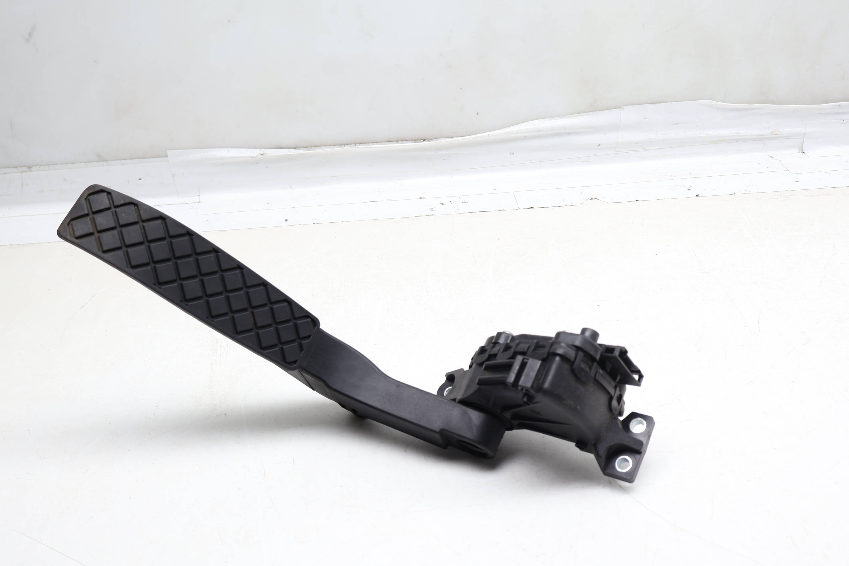 Gas&#x20;Pedal&#x20;&#x2F;&#x20;Accelerator&#x20;Module&#x20;7L0723507B