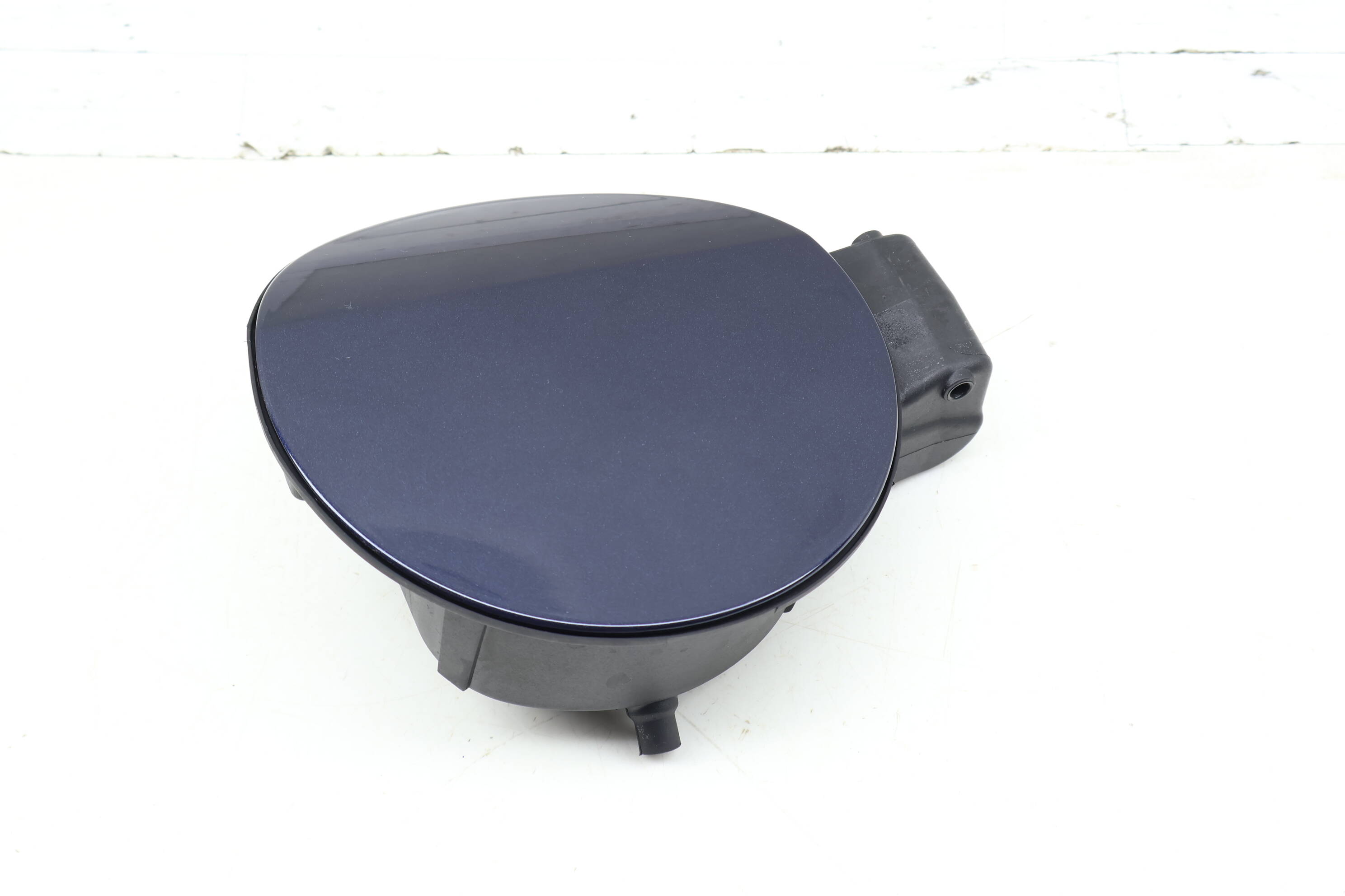 Gas / Fuel Filler Door 5N0809857D