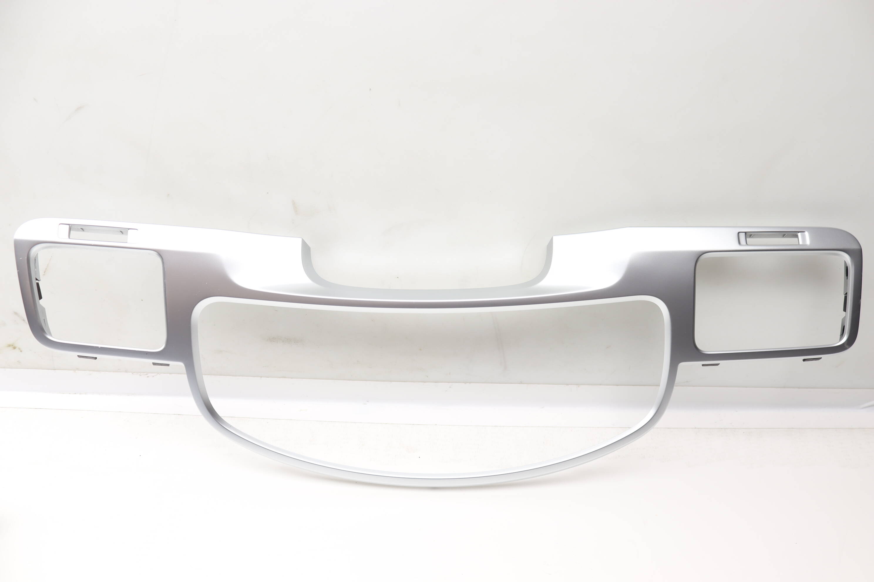 Instrument Cluster Trim / Dash Bezel 7P1857189B