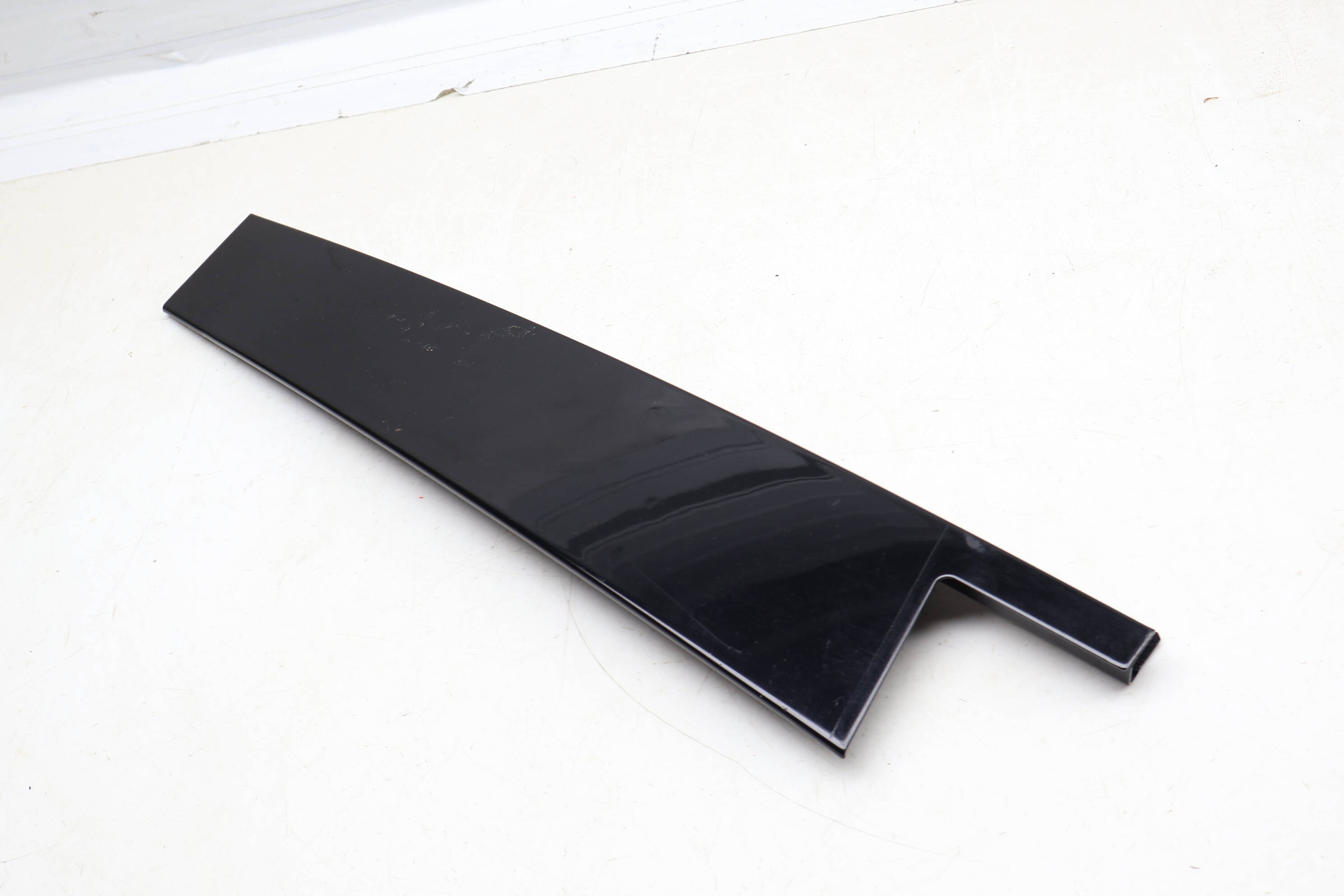 Exterior B Pillar Trim / Cover 2536900387