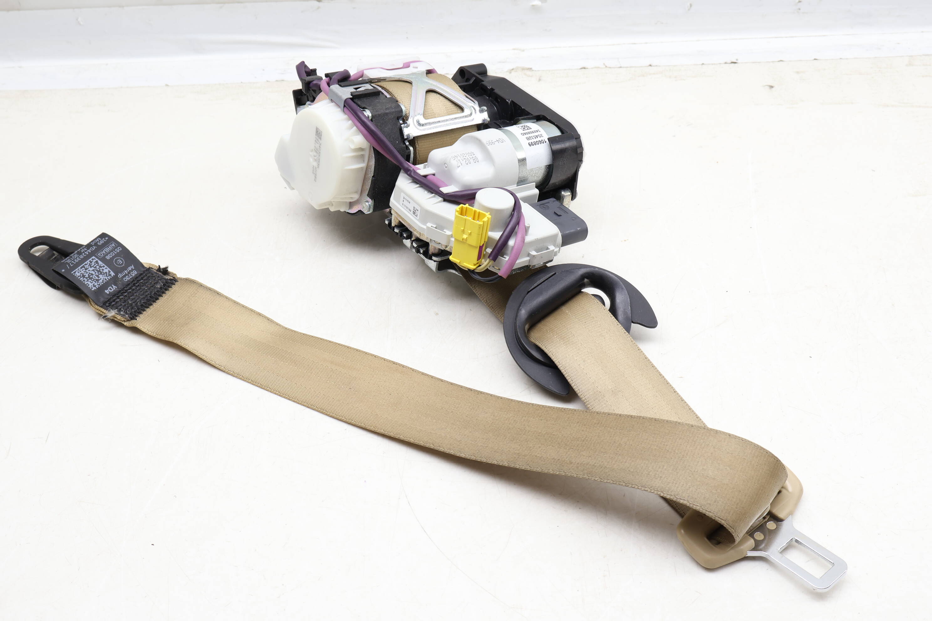 Seat Belt / Seatbelt Retractor 4H0857705C