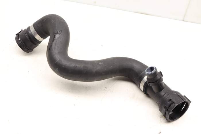 Radiator Coolant Hose 17128667356 main product photo