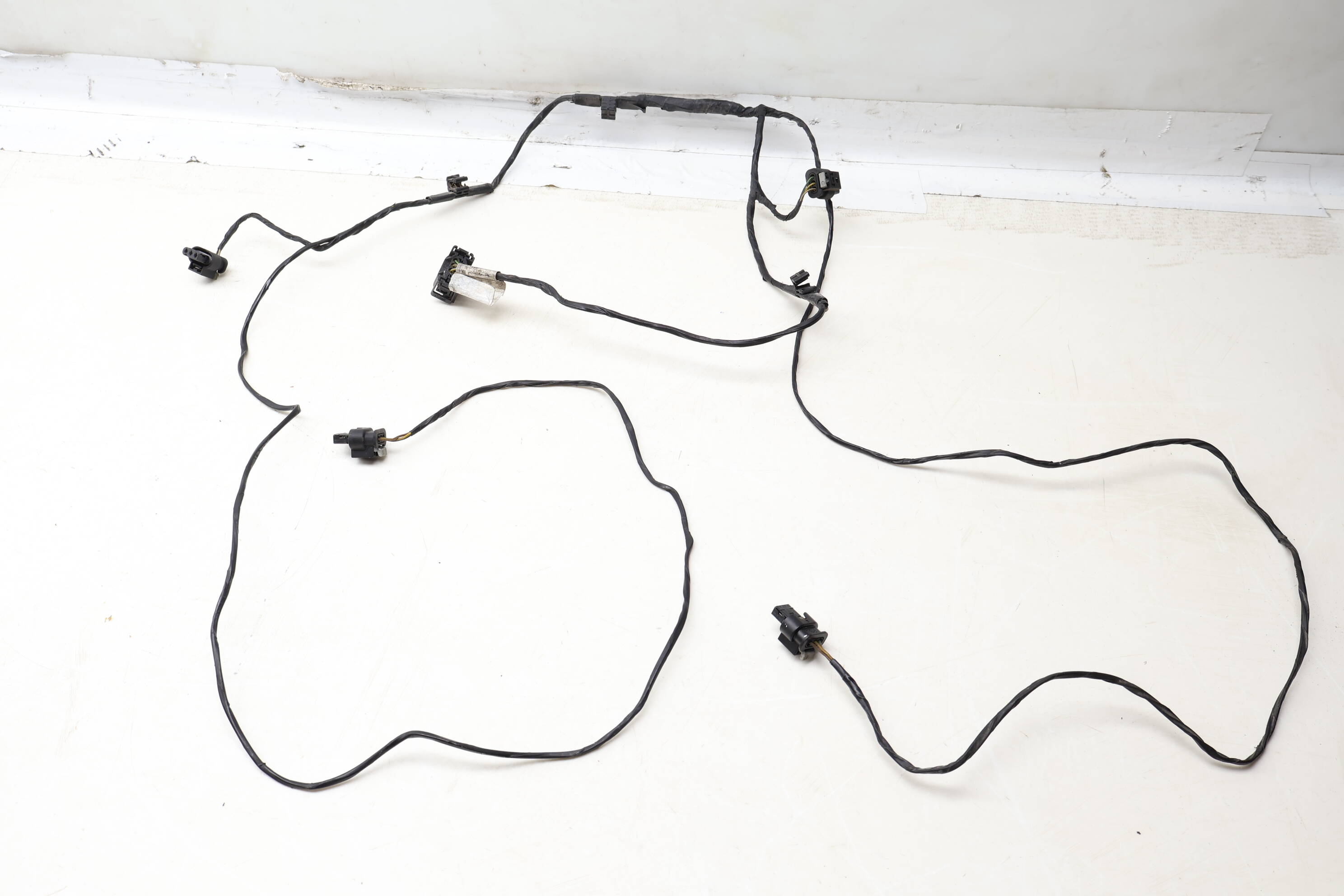 Bumper Pdc Wiring Harness 61129244425