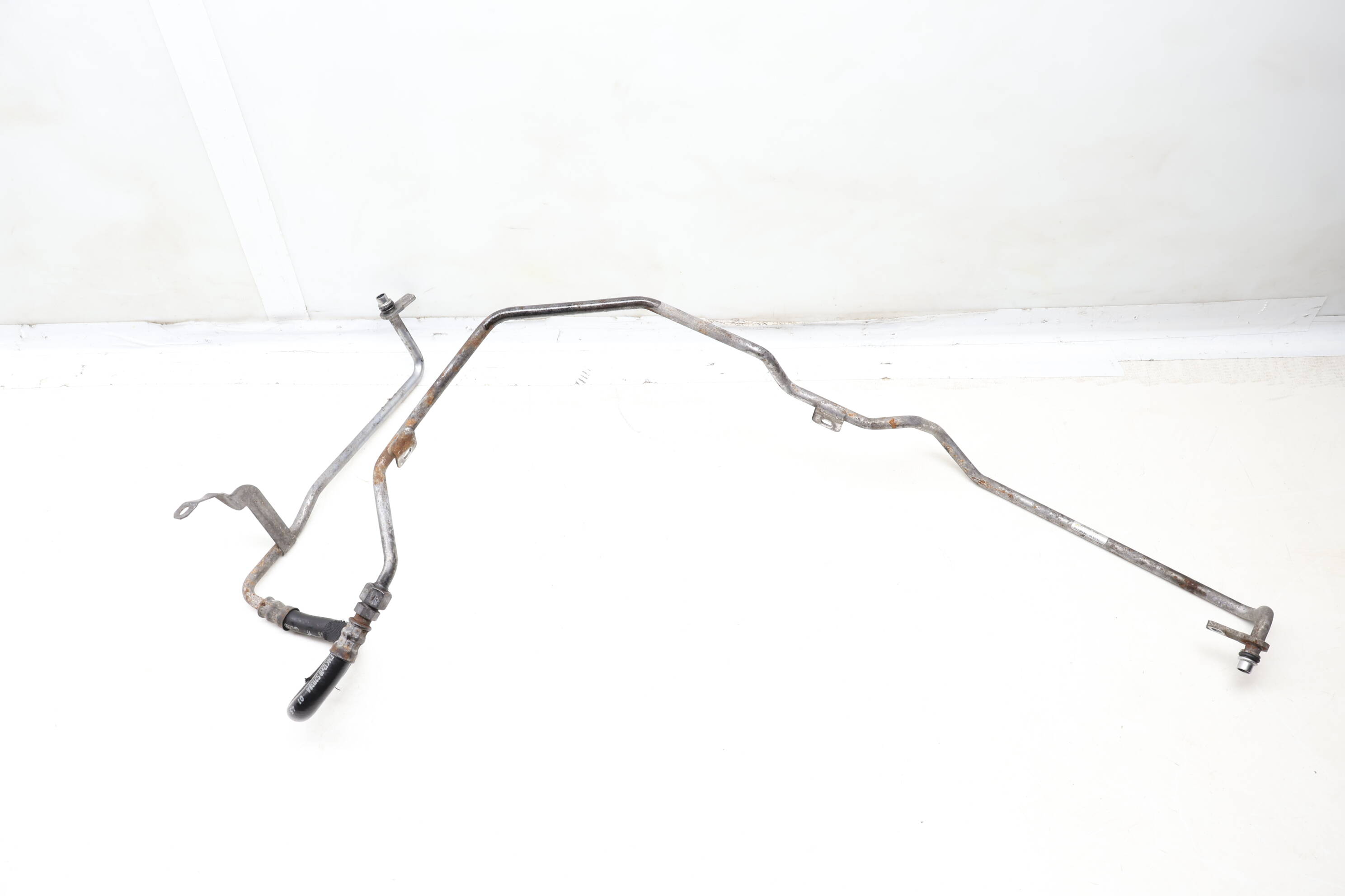 Transmission Oil Cooler Line / Pipe 8R0317826P